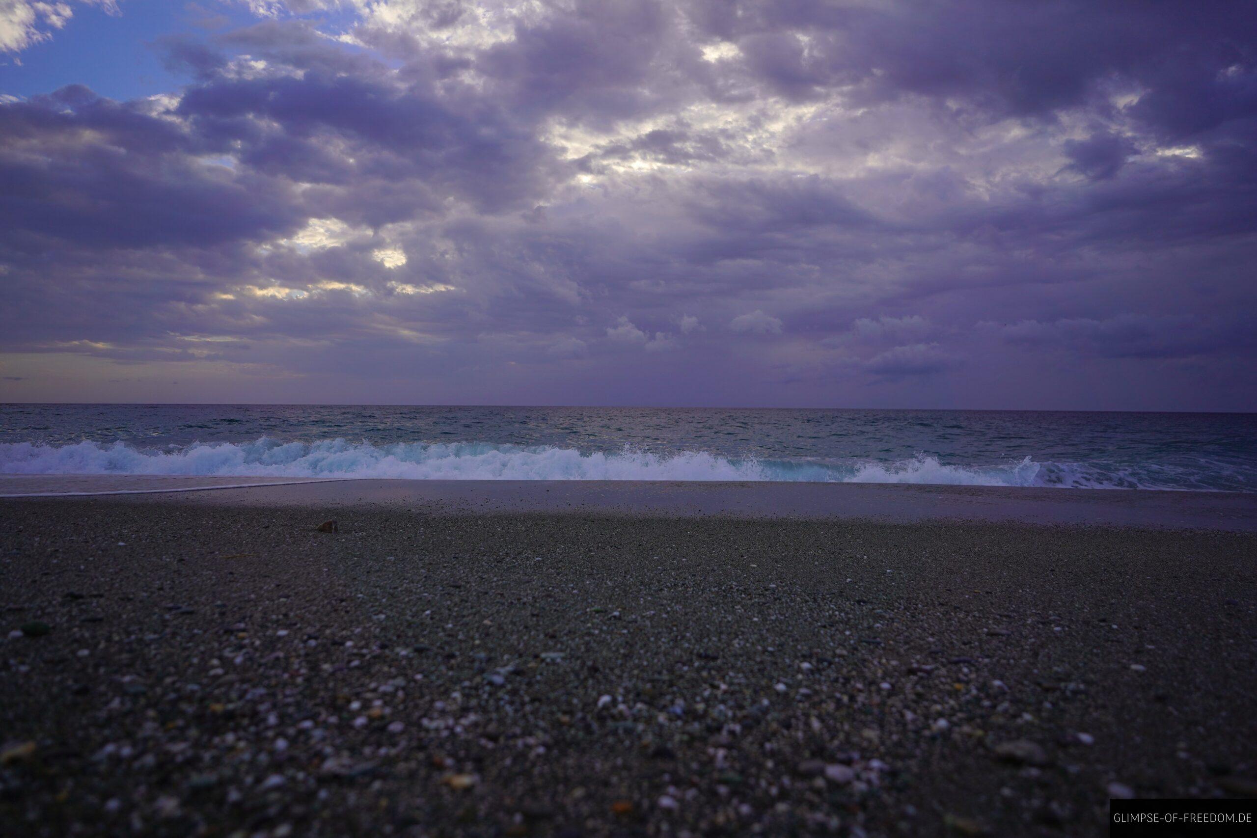Am Ufer des Triopetra Beach scaled Am Ufer des Triopetra Beach