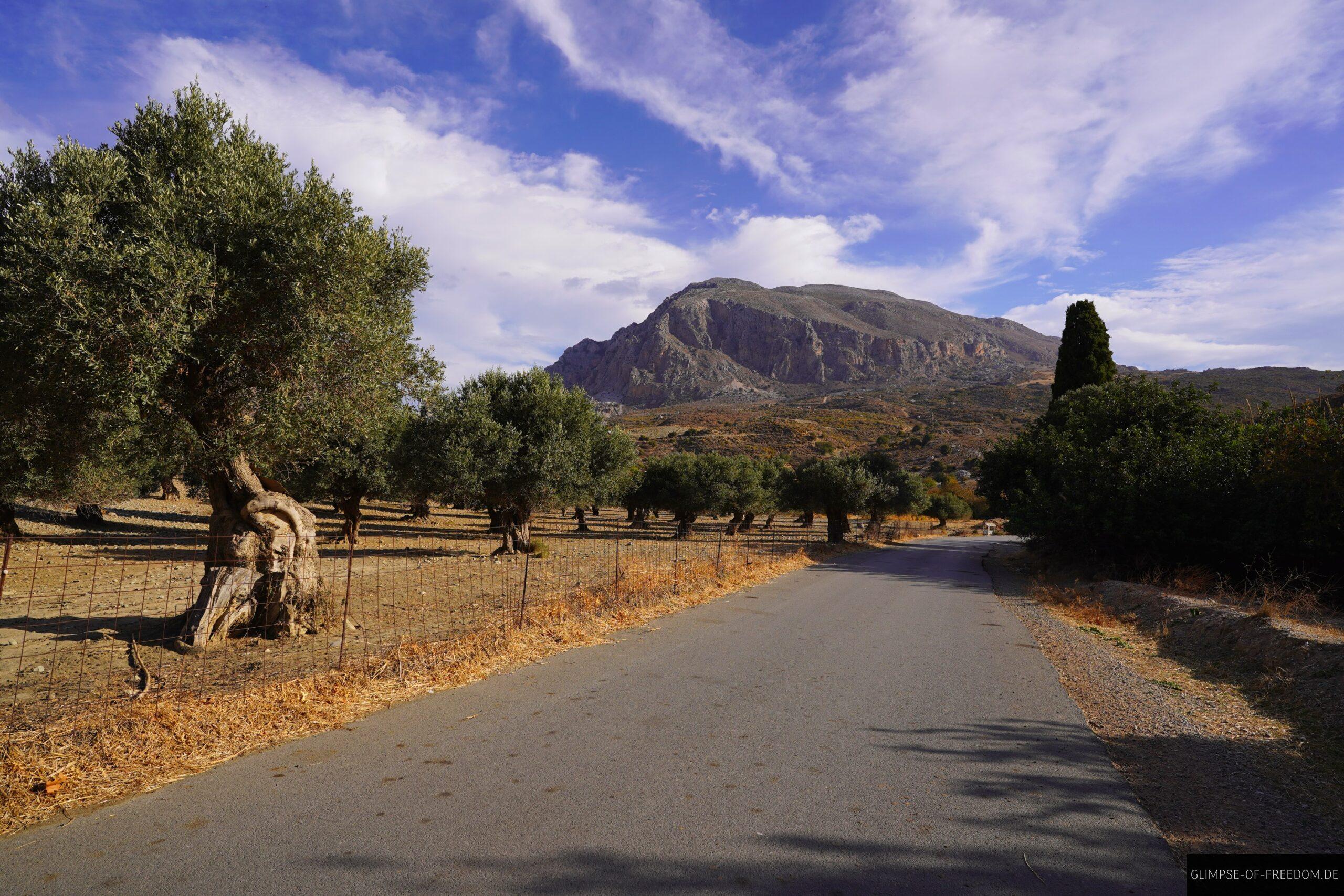 Anfaengliche Route ueber Strasse scaled Anfängliche Route über Straße