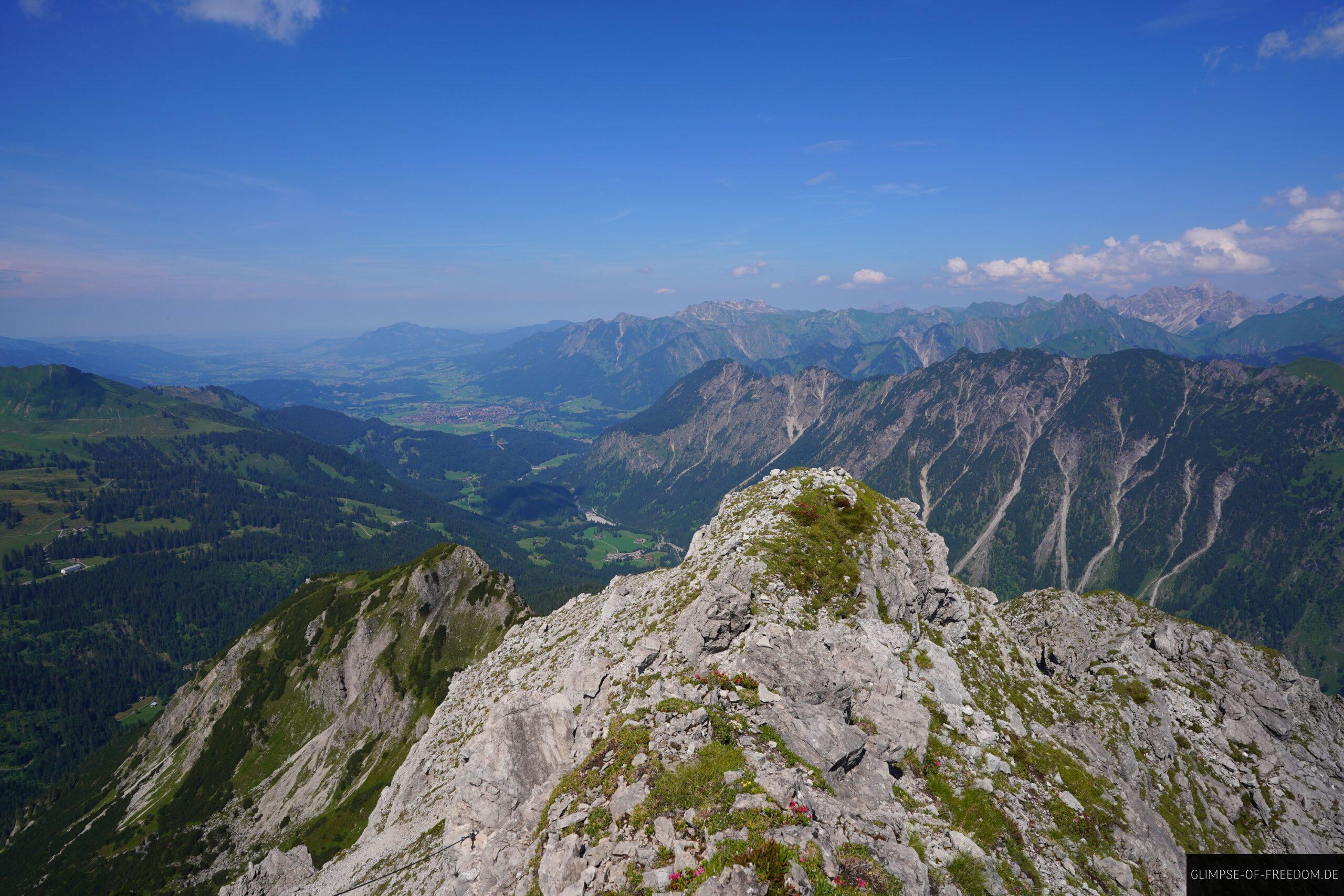 Angekommen am Gipfel des Griesgundkopfes scaled Angekommen am Gipfel des Griesgundkopfes