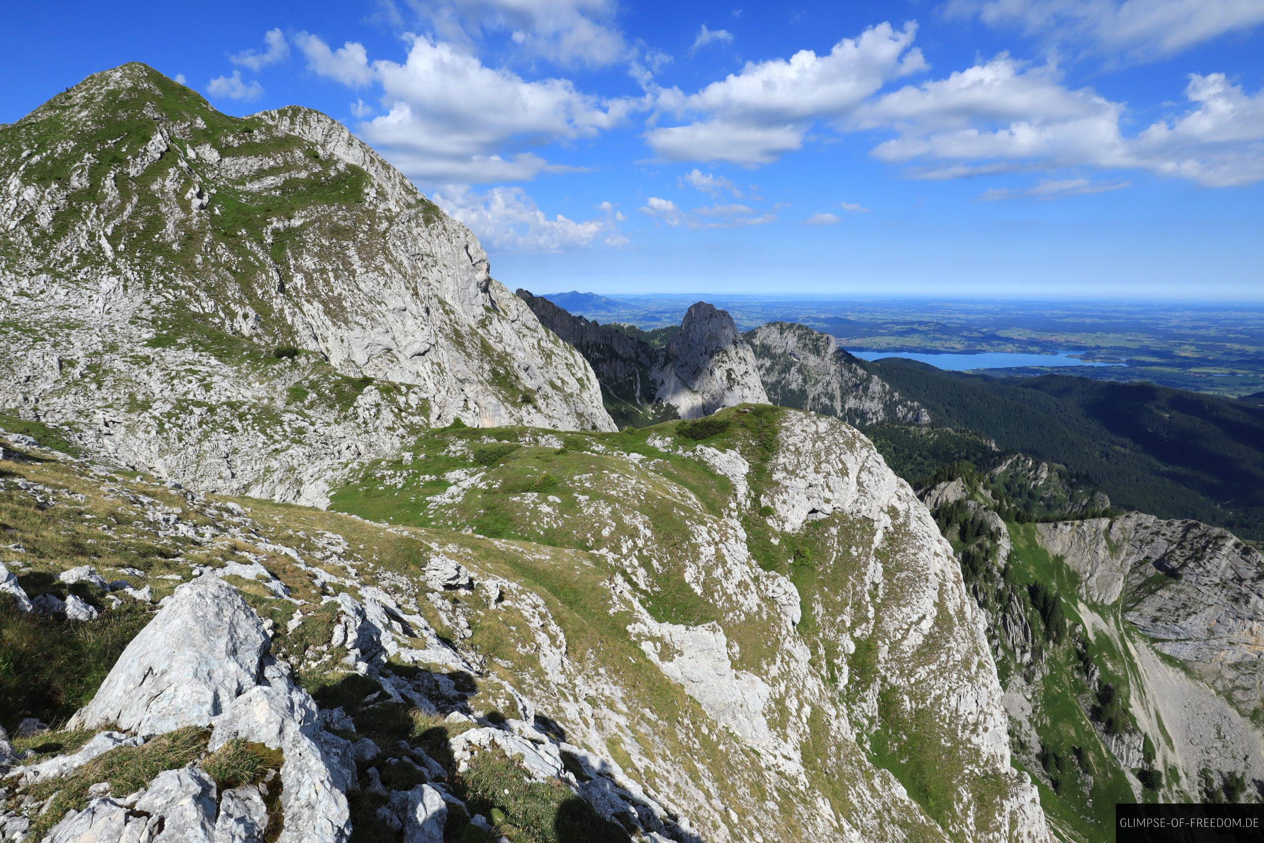 Angekommen auf dem Grat zur Hochplatte scaled Angekommen auf dem Grat zur Hochplatte