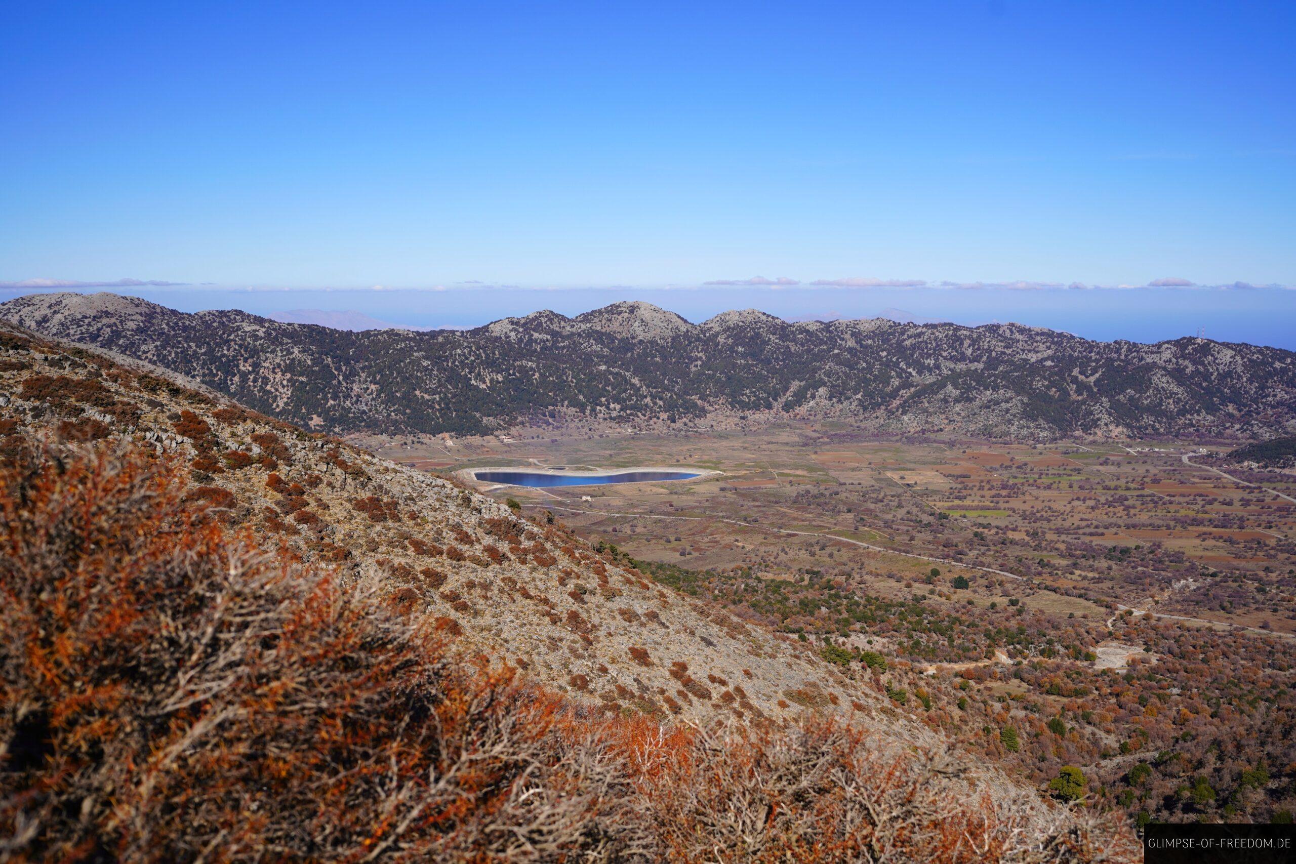 Ausblick auf den Omalos See scaled Ausblick auf den Omalos See