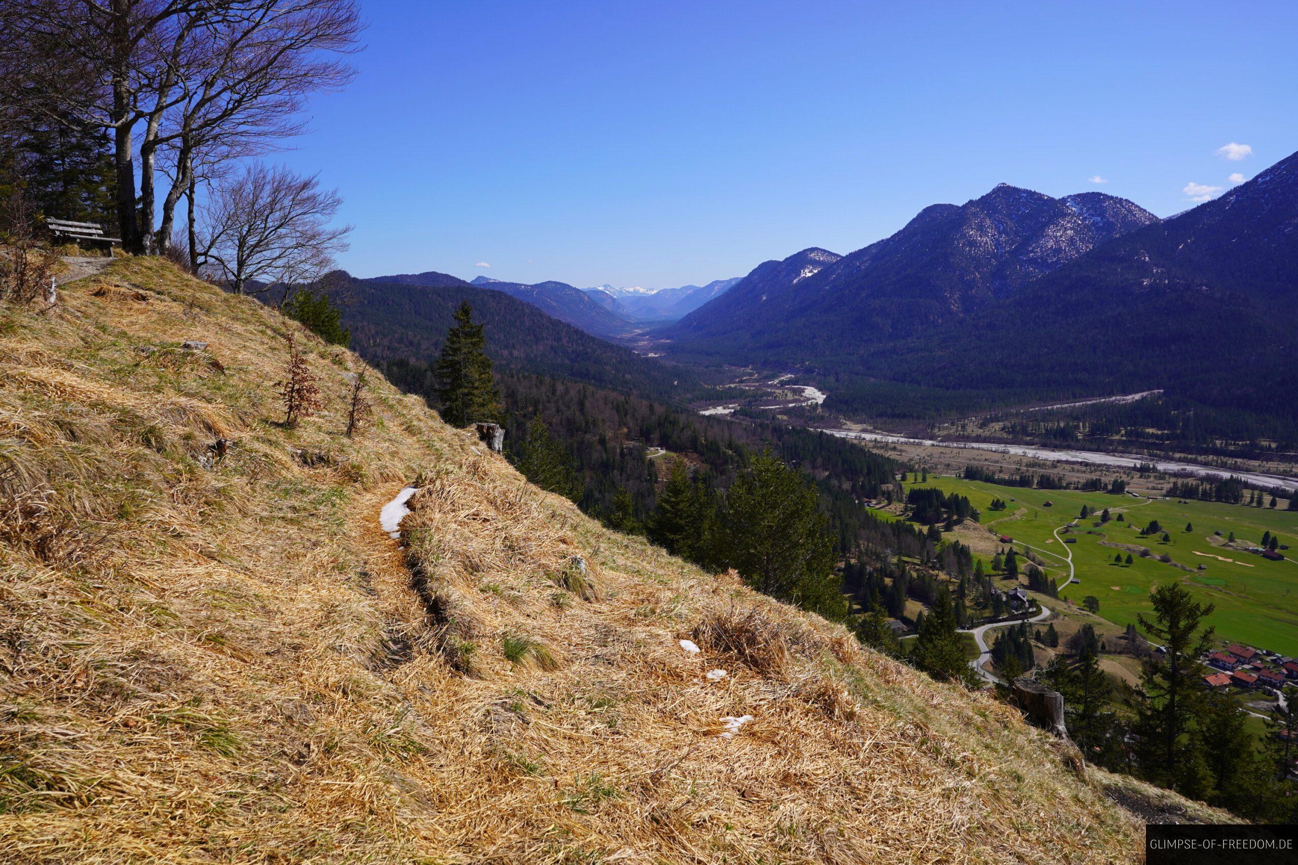 Ausblick in das Tal der Isaar scaled Ausblick in das Tal der Isaar