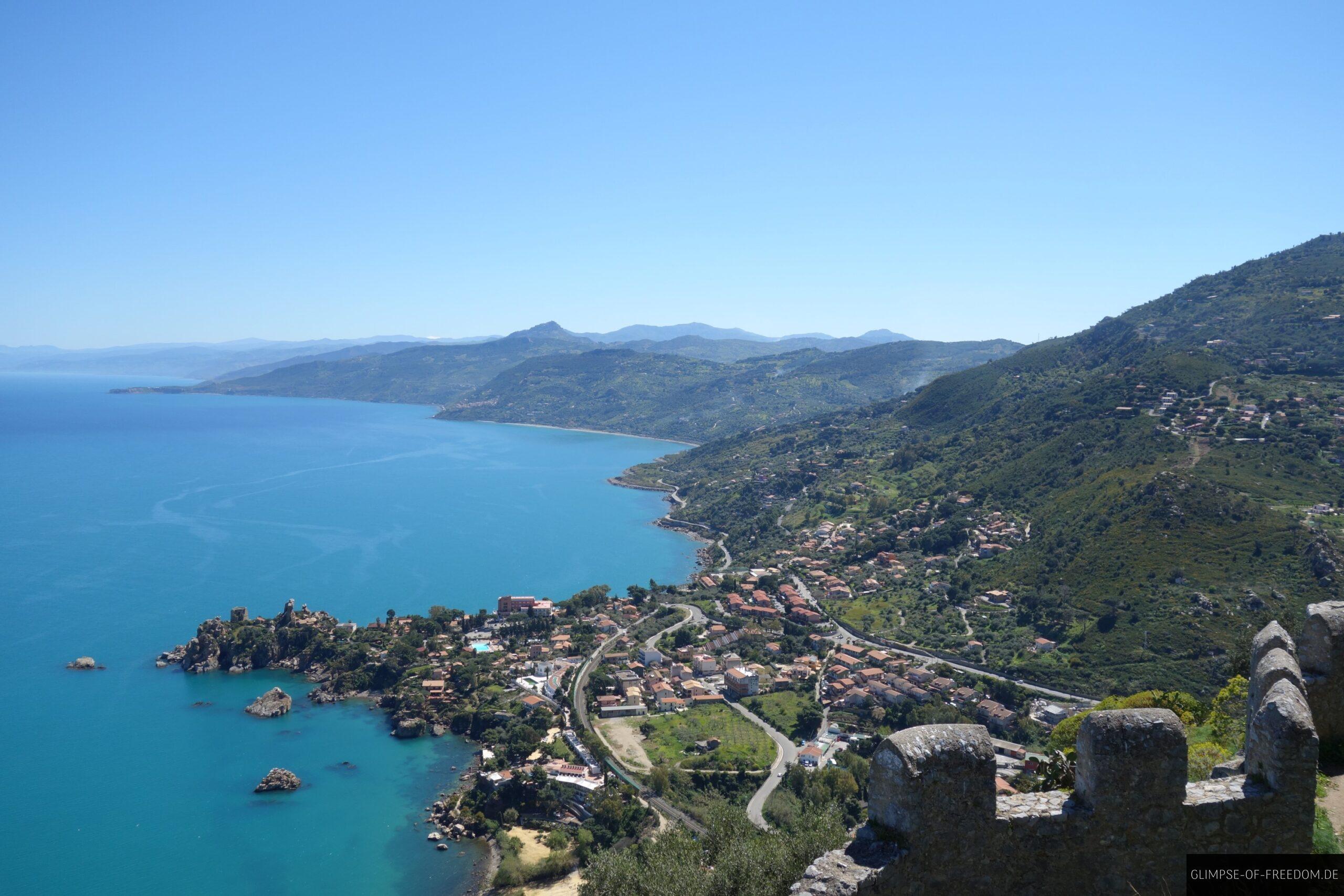 Ausblick vom La Rocca di Cefalu scaled Ausblick vom La Rocca di Cefalù