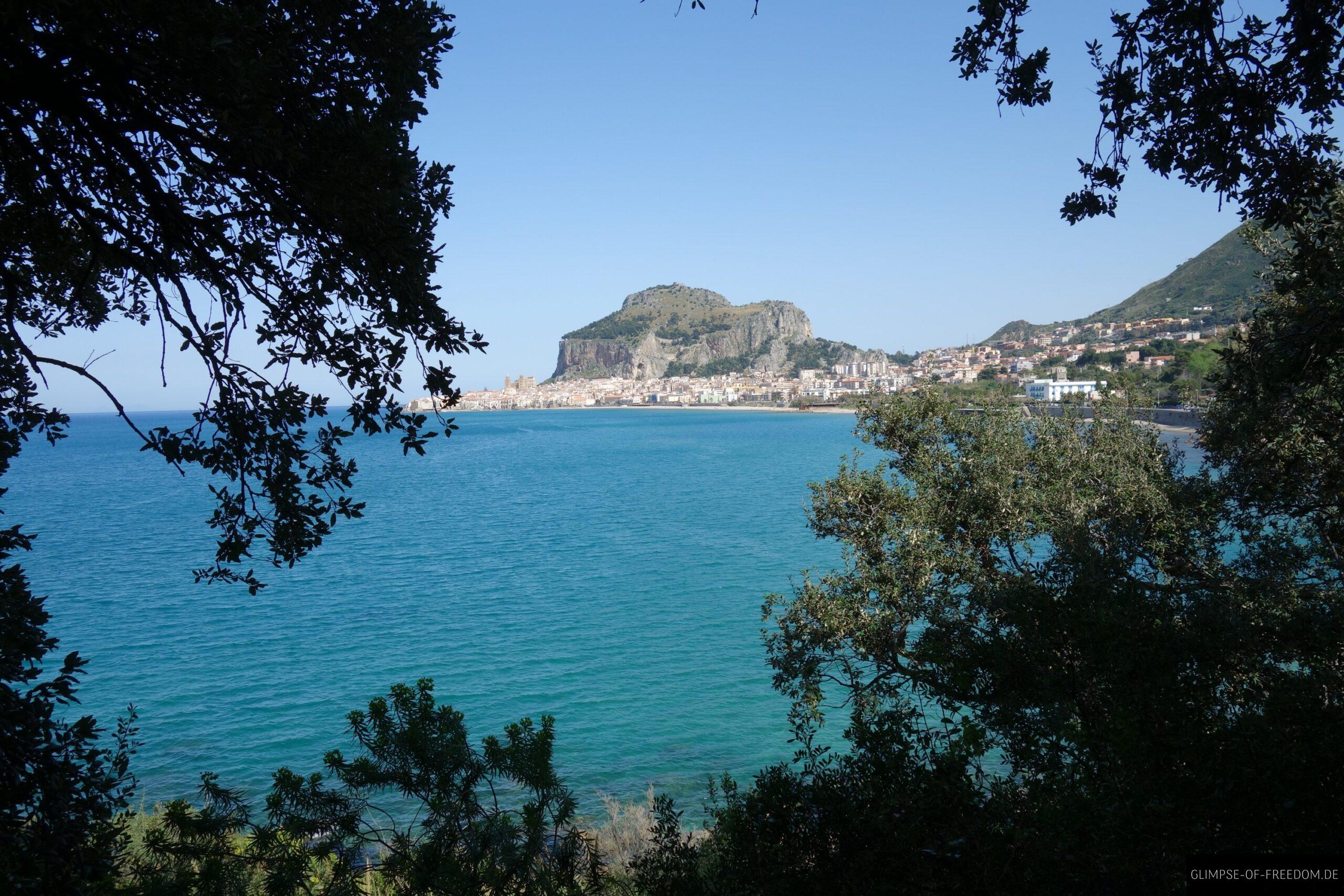 Aussicht auf Cefalù und La Rocca