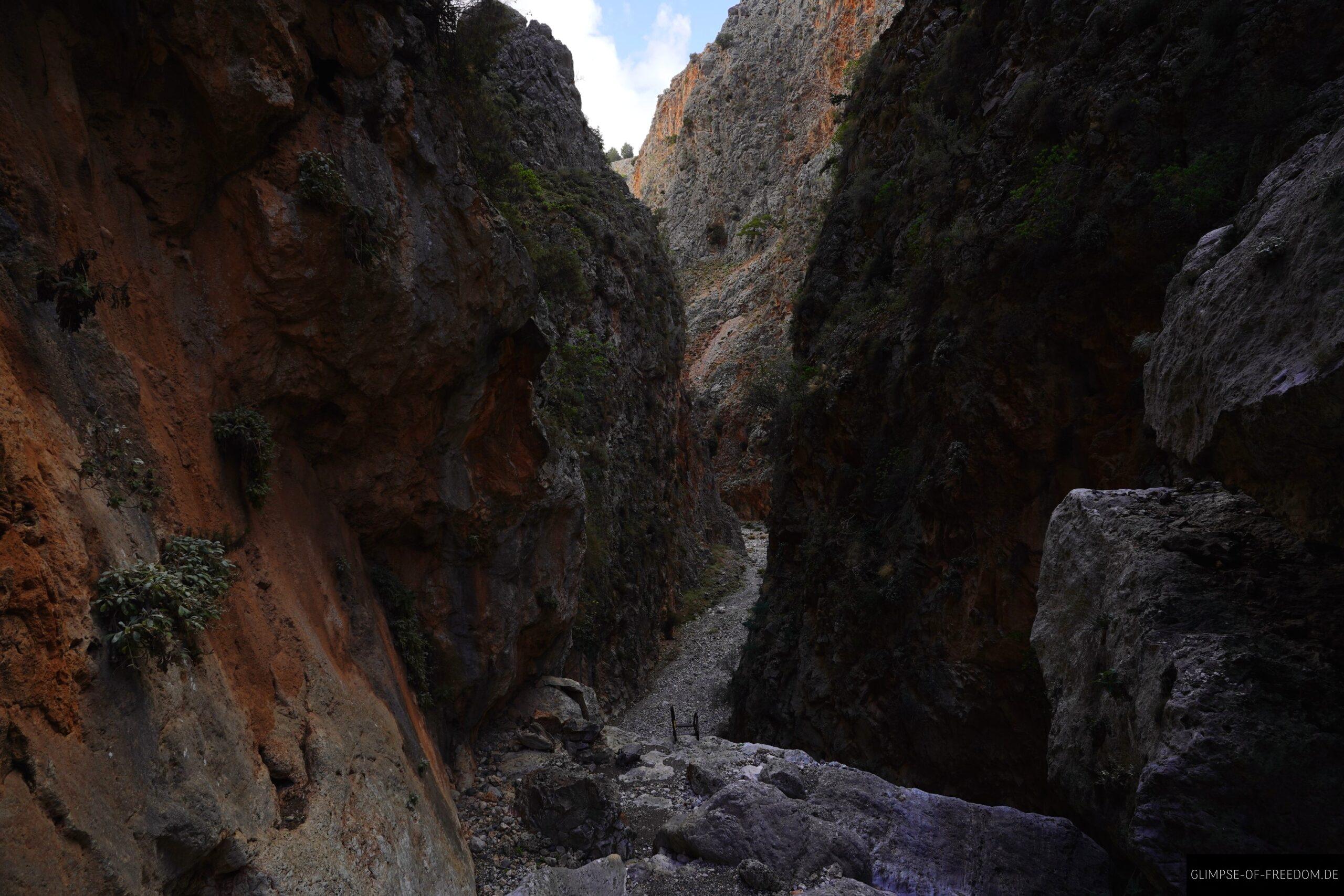 Aussicht durch die Aradena Schlucht scaled Aussicht durch die Aradena Schlucht