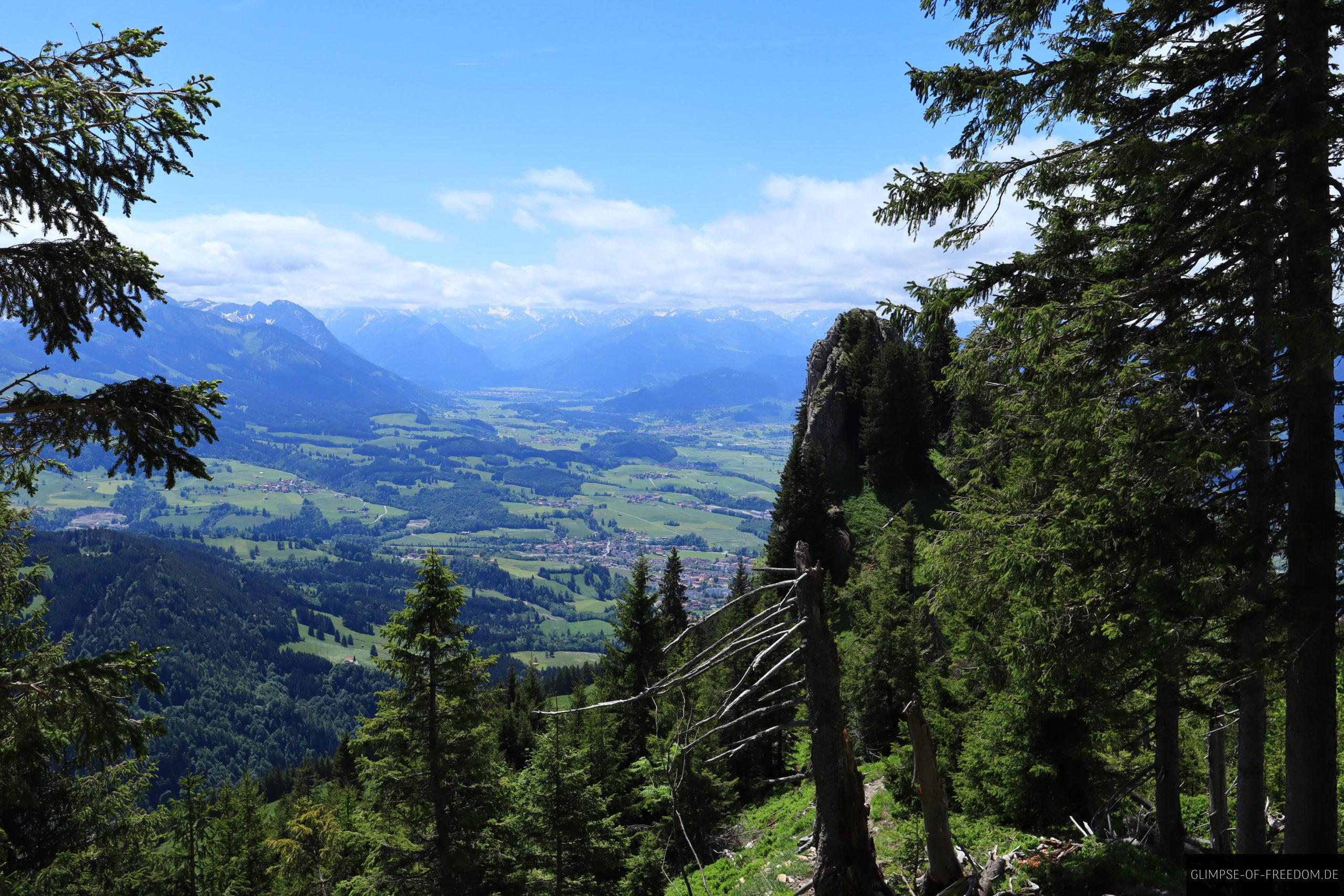 Aussicht ins Tal auf der Grünten Wanderung