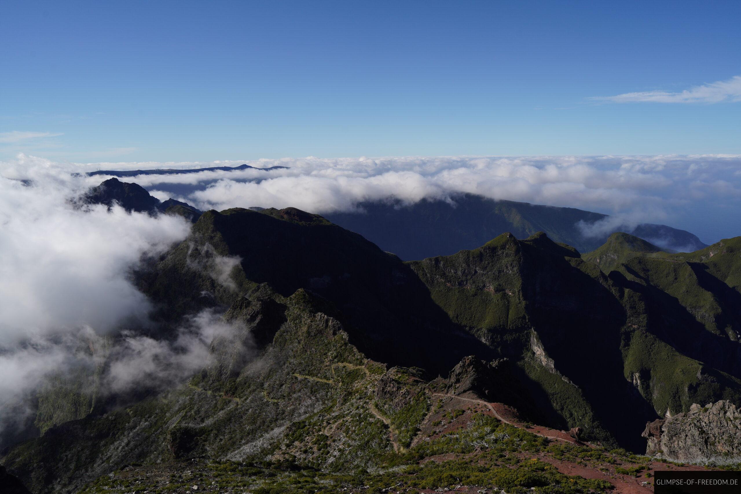 Aussicht vom Pico Ruivo auf Madeira scaled Aussicht vom Pico Ruivo auf Madeira