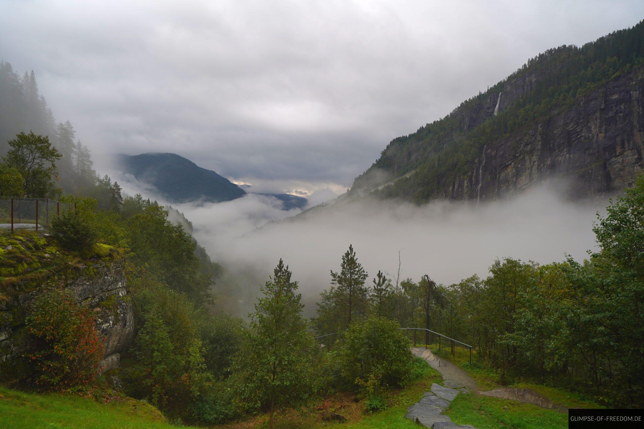 Aussicht vom Skjervsfossen Parkplatz scaled Aussicht vom Skjervsfossen Parkplatz