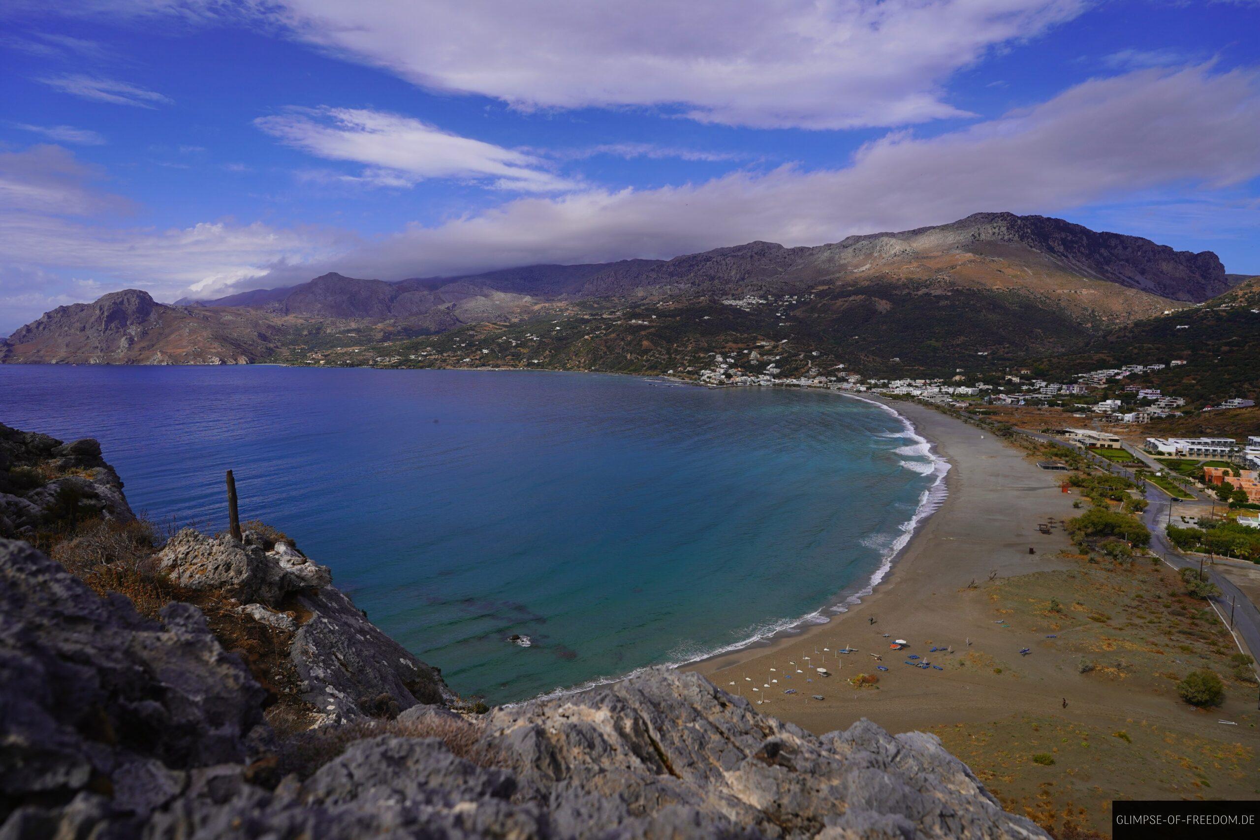 Aussichtsfelsen auf der Kap Kako Mouri Wanderung scaled Aussichtsfelsen auf der Kap Kako Mouri Wanderung