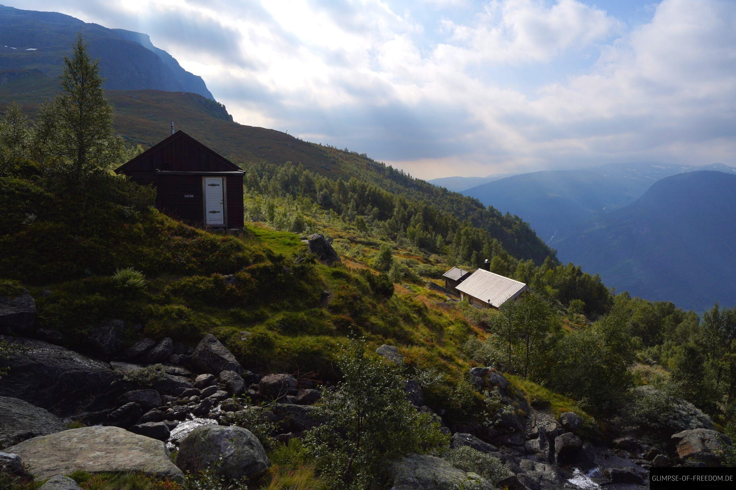 Bachlauf und Huetten am Rossnos scaled Bachlauf und Hütten am Rossnos