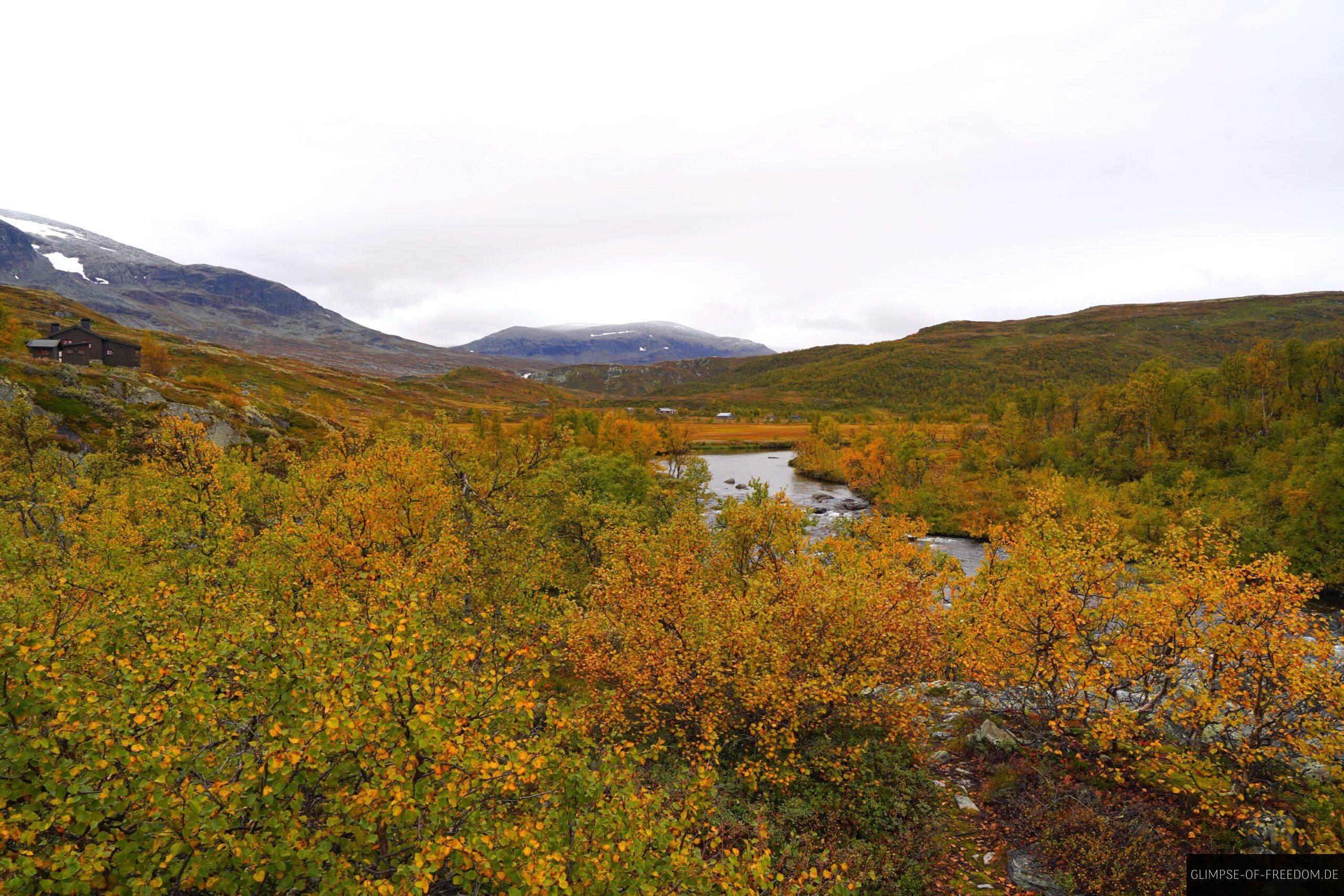 Berplatteau am Hivjufossen scaled Berplatteau am Hivjufossen
