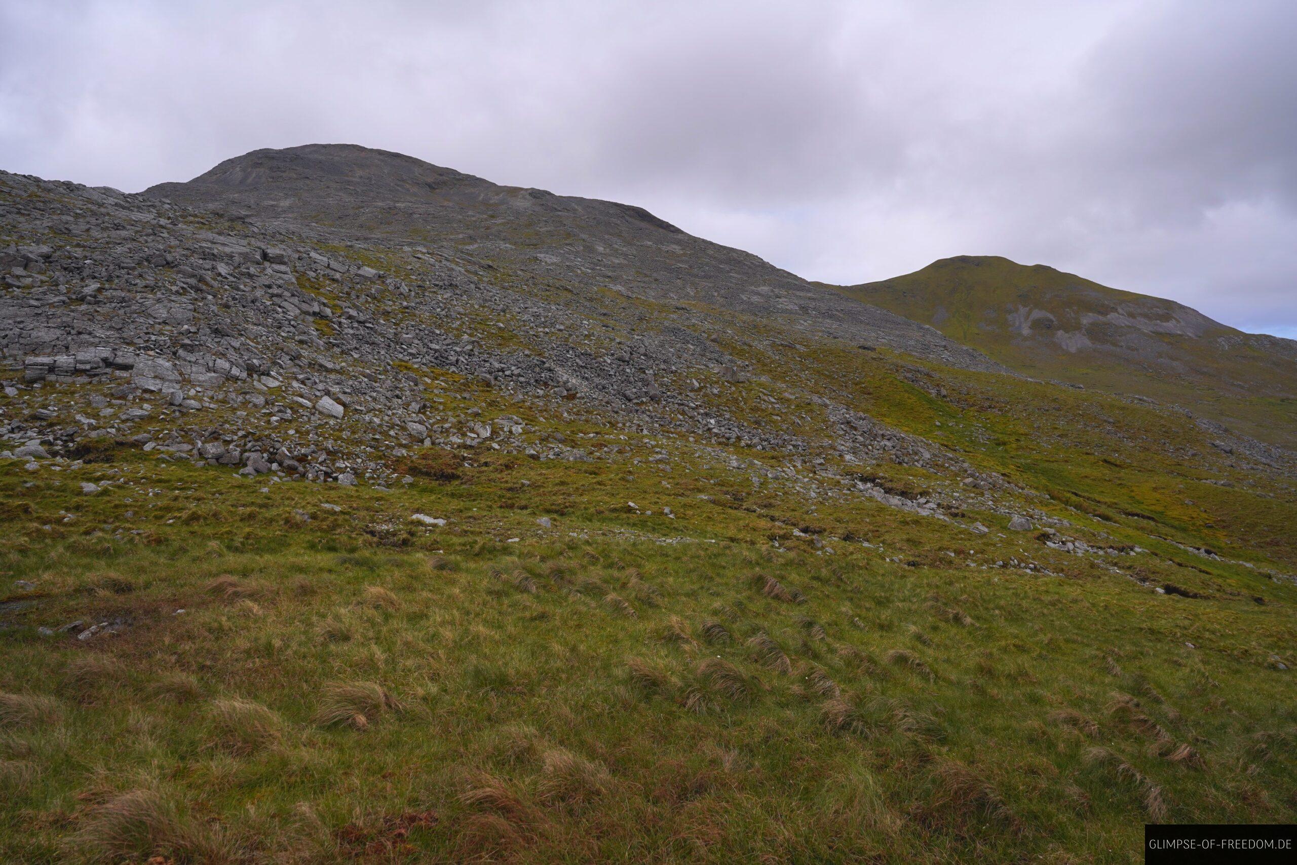 Bhinn Bhan Benbaun voraus scaled Bhinn Bhan Benbaun voraus