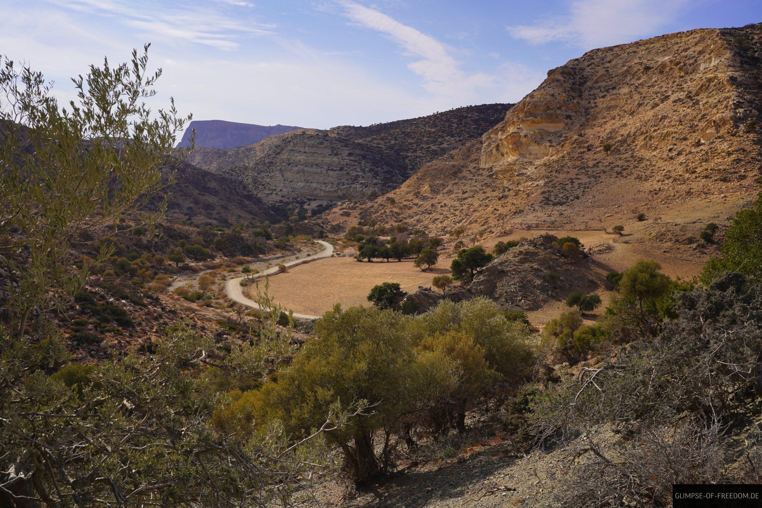 Blick auf die Agiofarago Strasse scaled Blick auf die Agiofarago Straße
