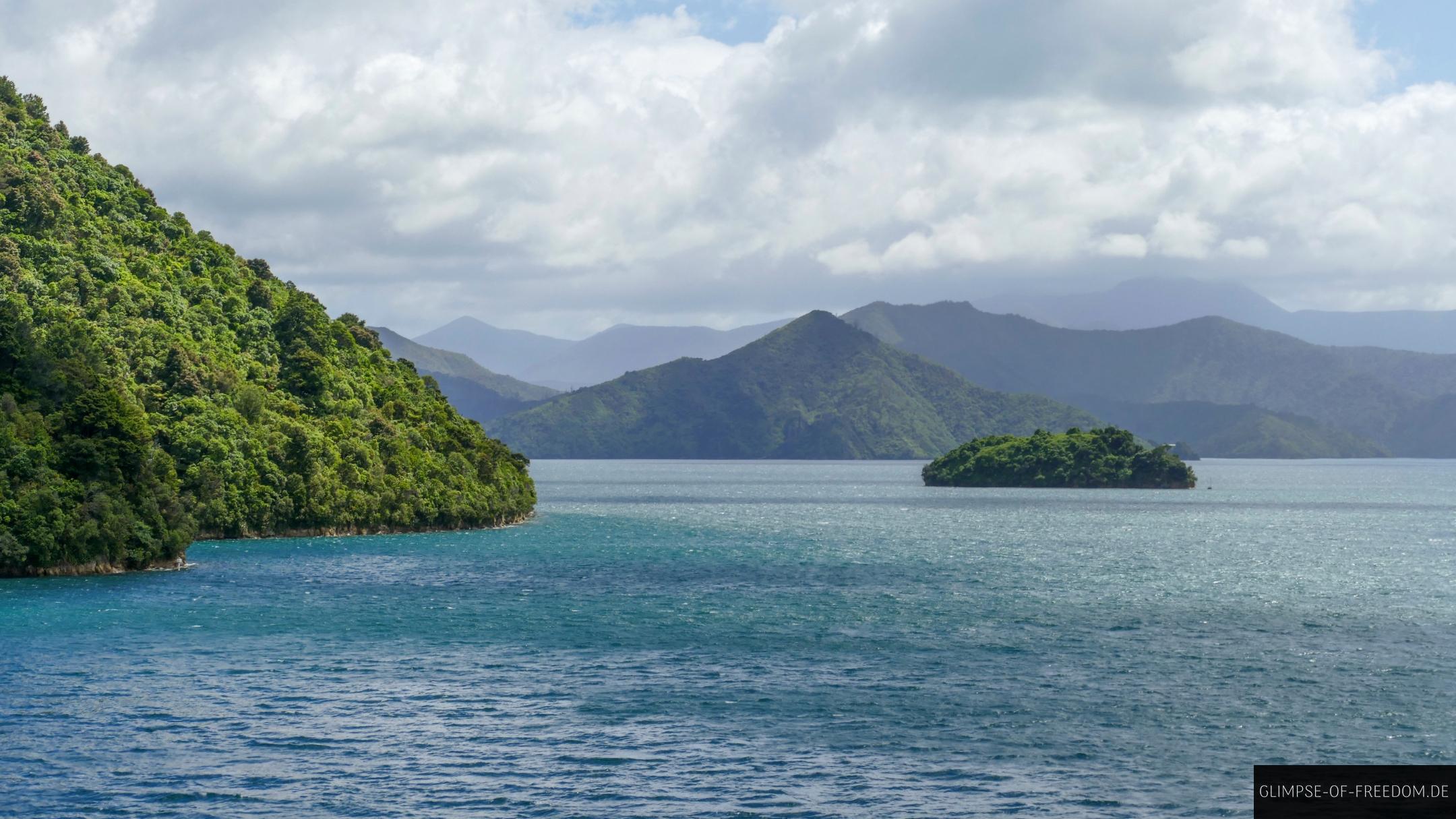 Blick ueber den Queen Charlotte Sound Blick über den Queen Charlotte Sound