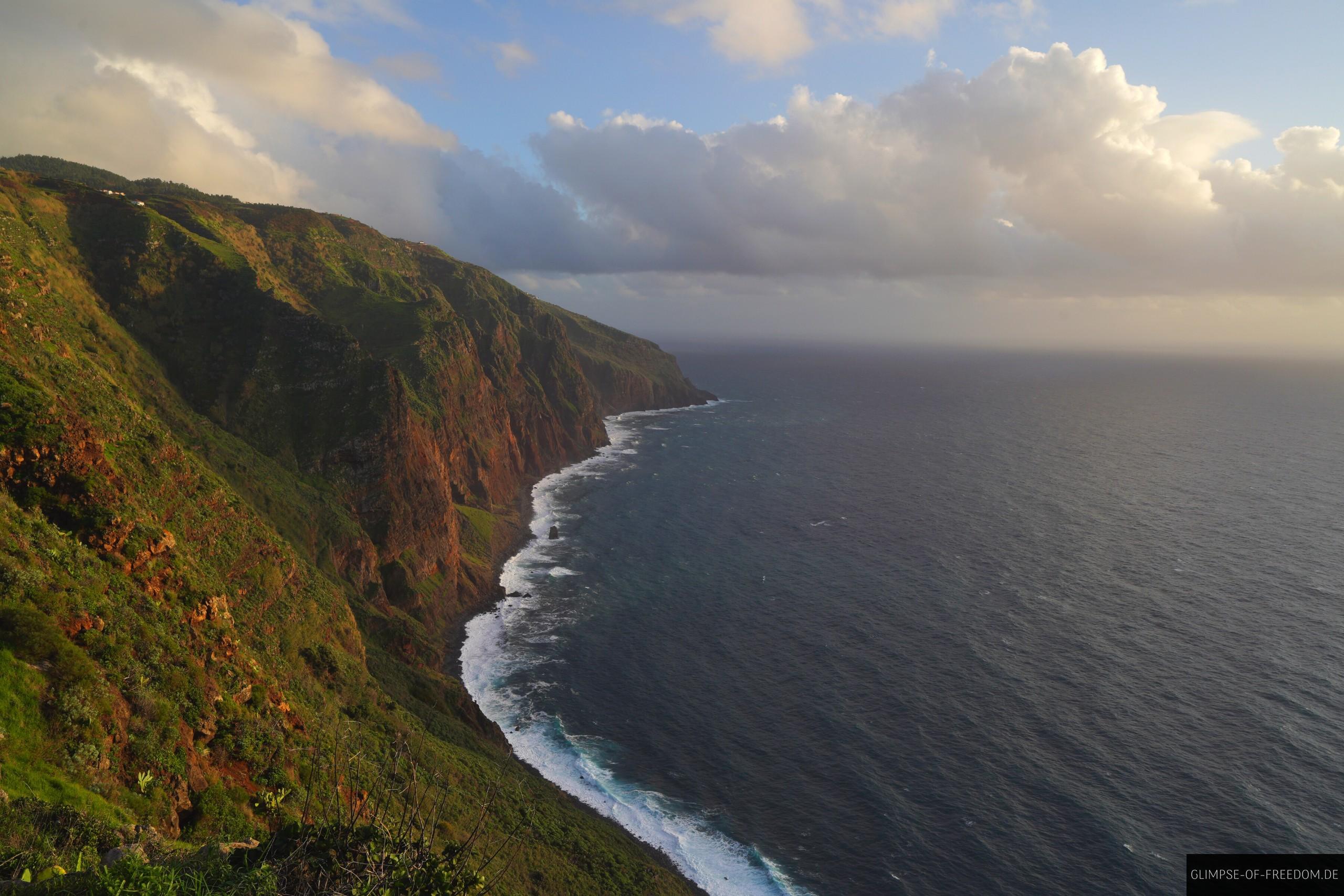 Blick ueber die Madeira Westkueste Blick über die Madeira Westküste