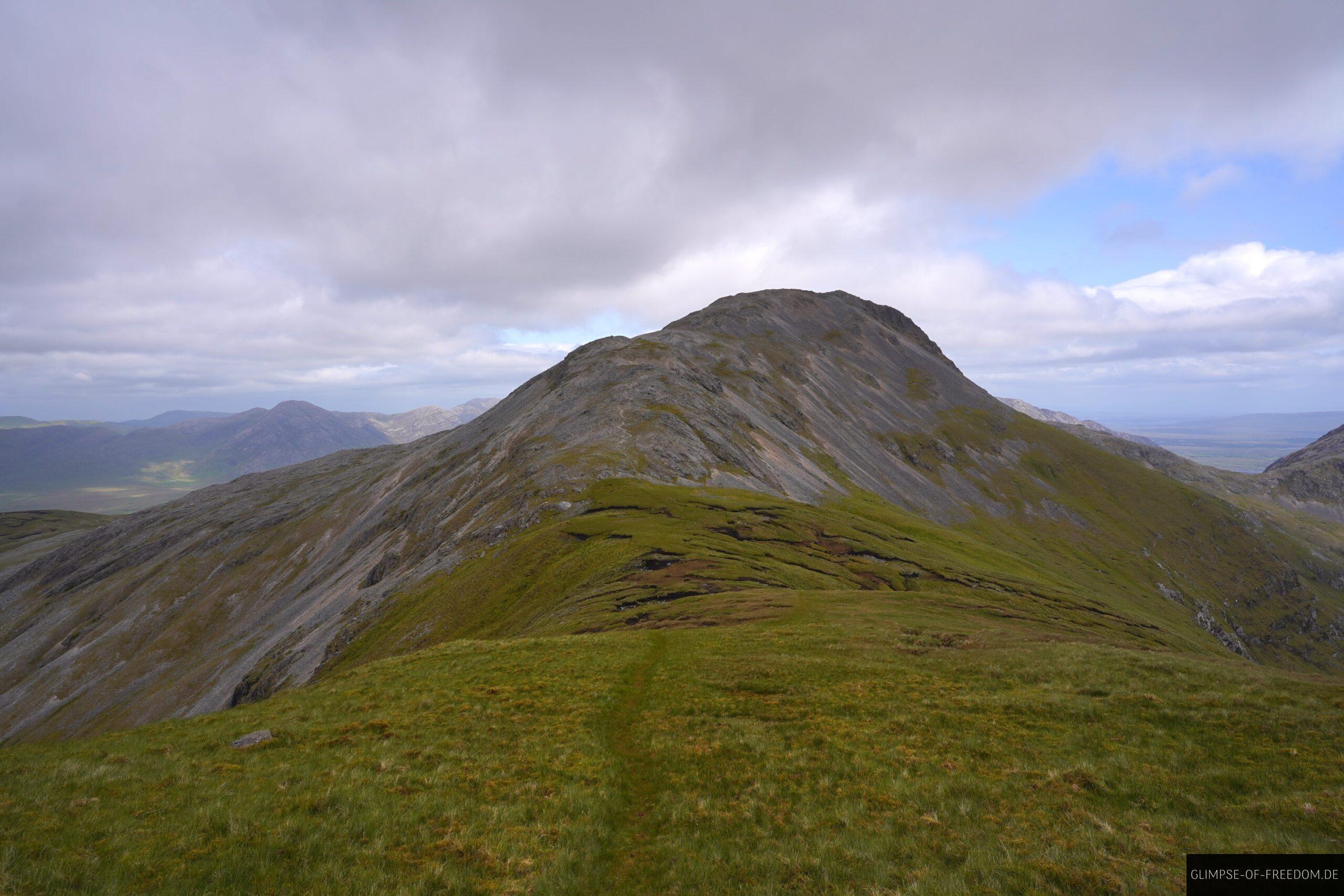 Blick zum hohen Benbaun scaled Blick zum hohen Benbaun