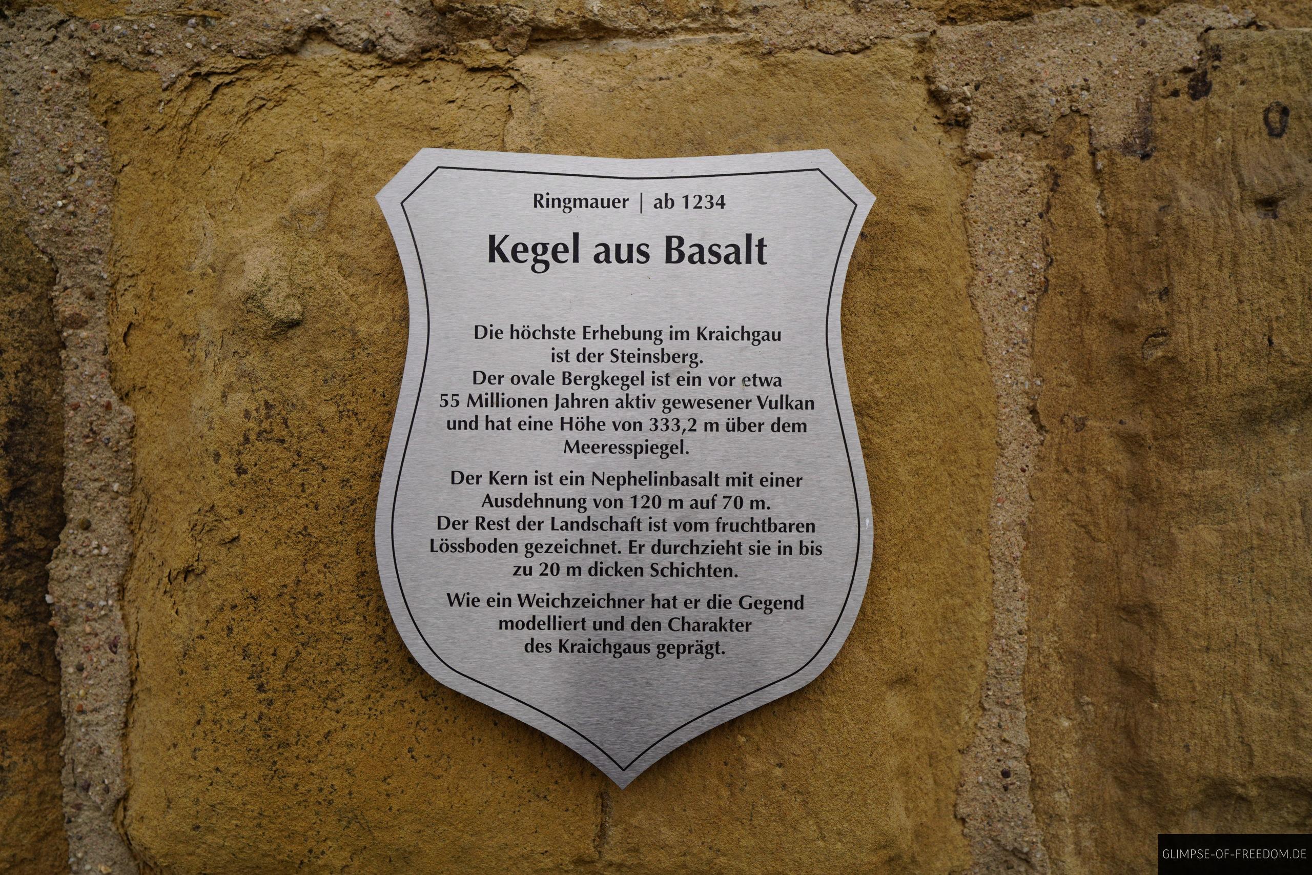 Burg Steinsberg Historie Kegel aus Basalt
