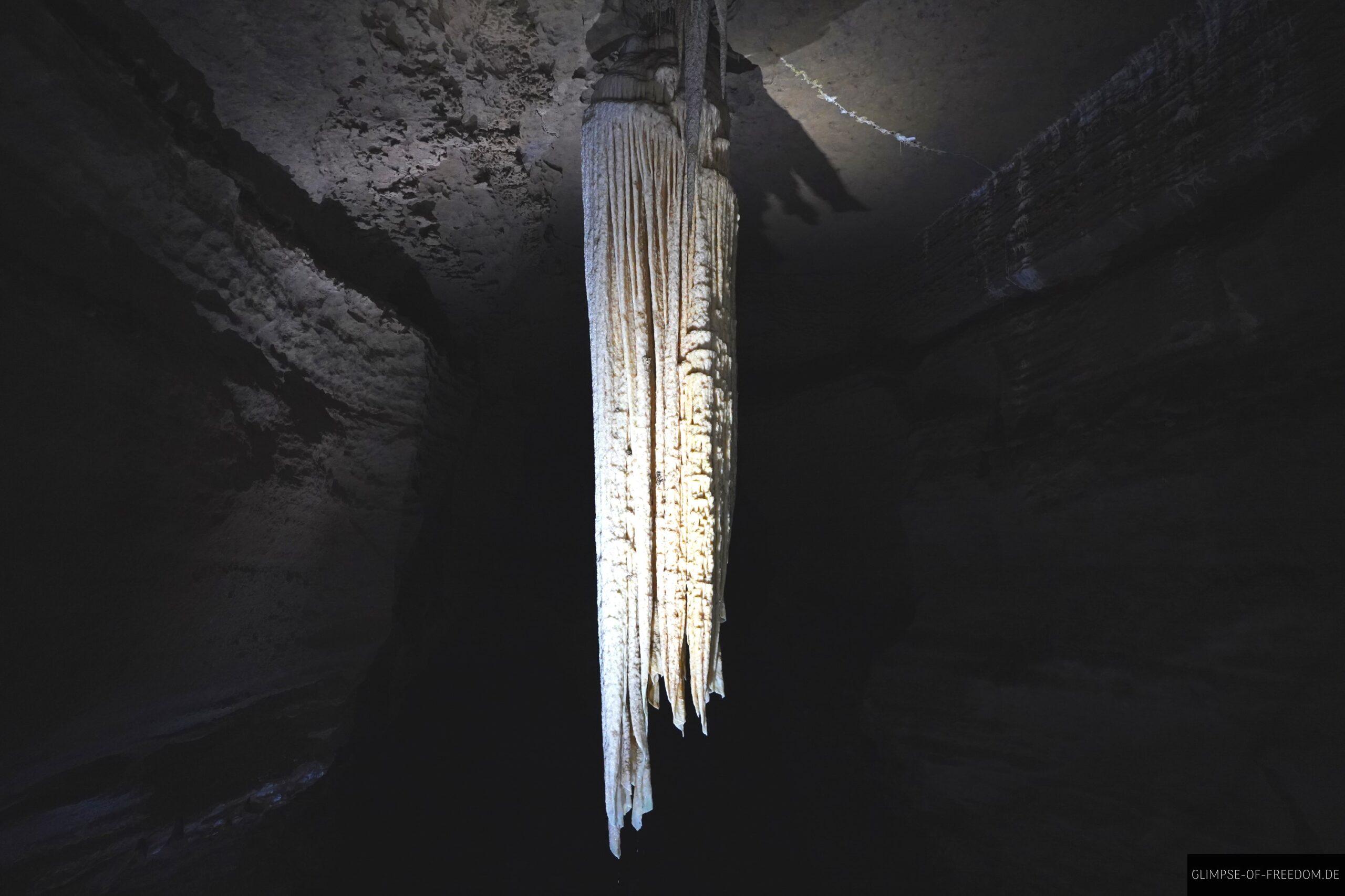 Doolin Cave Stalaktit scaled Doolin Cave Stalaktit#