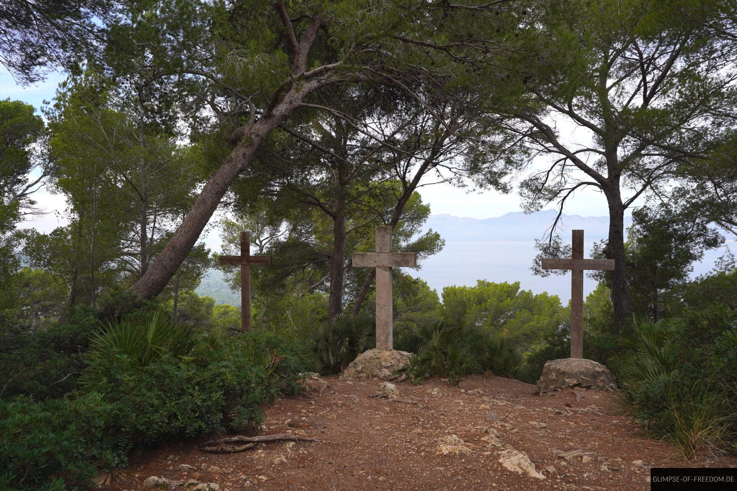 Drei Steinerne Kreuze scaled Drei Steinerne Kreuze