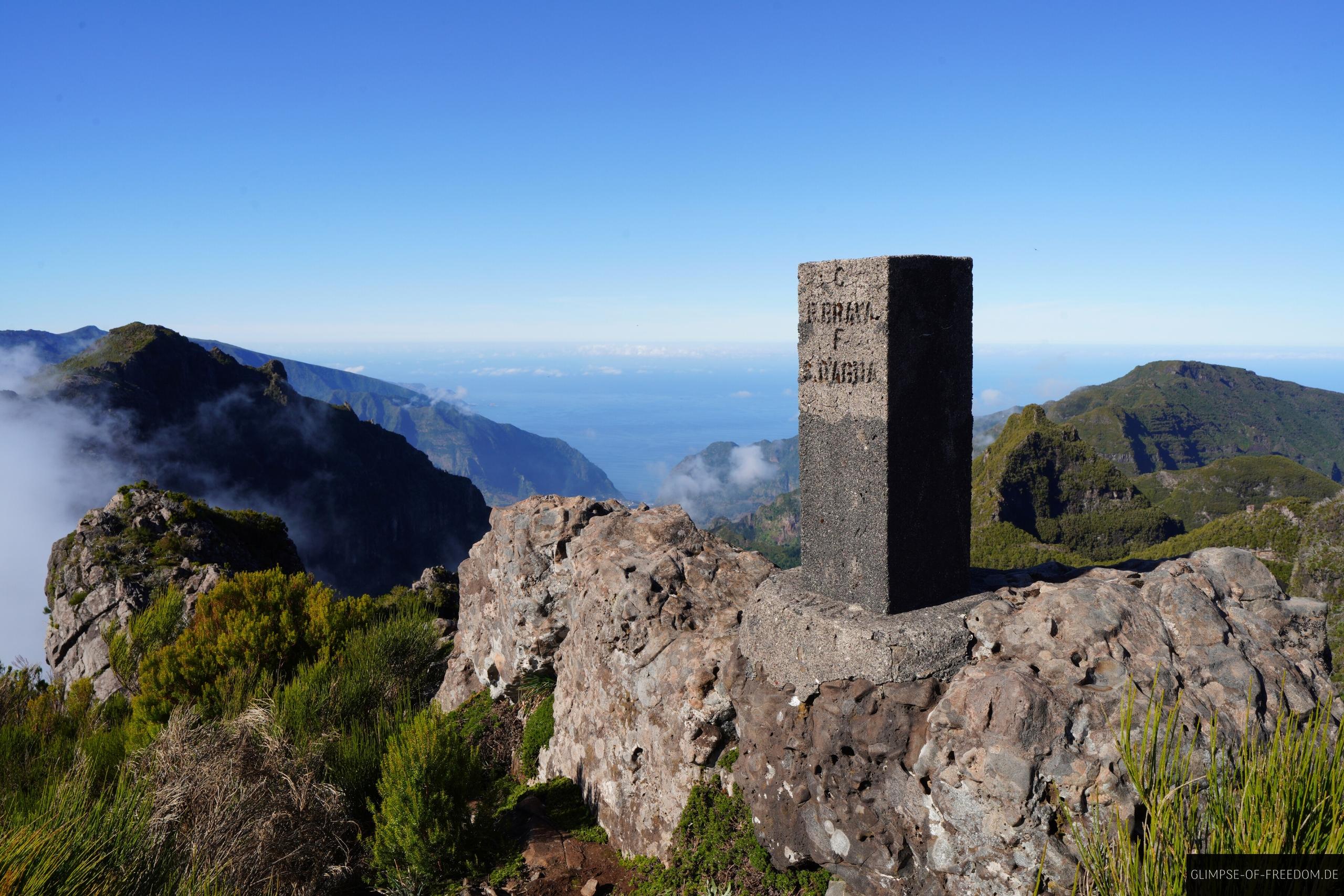 Endpunkt der Pico Ruivo Pico do Jorge Wanderung Endpunkt der Pico Ruivo Pico do Jorge Wanderung