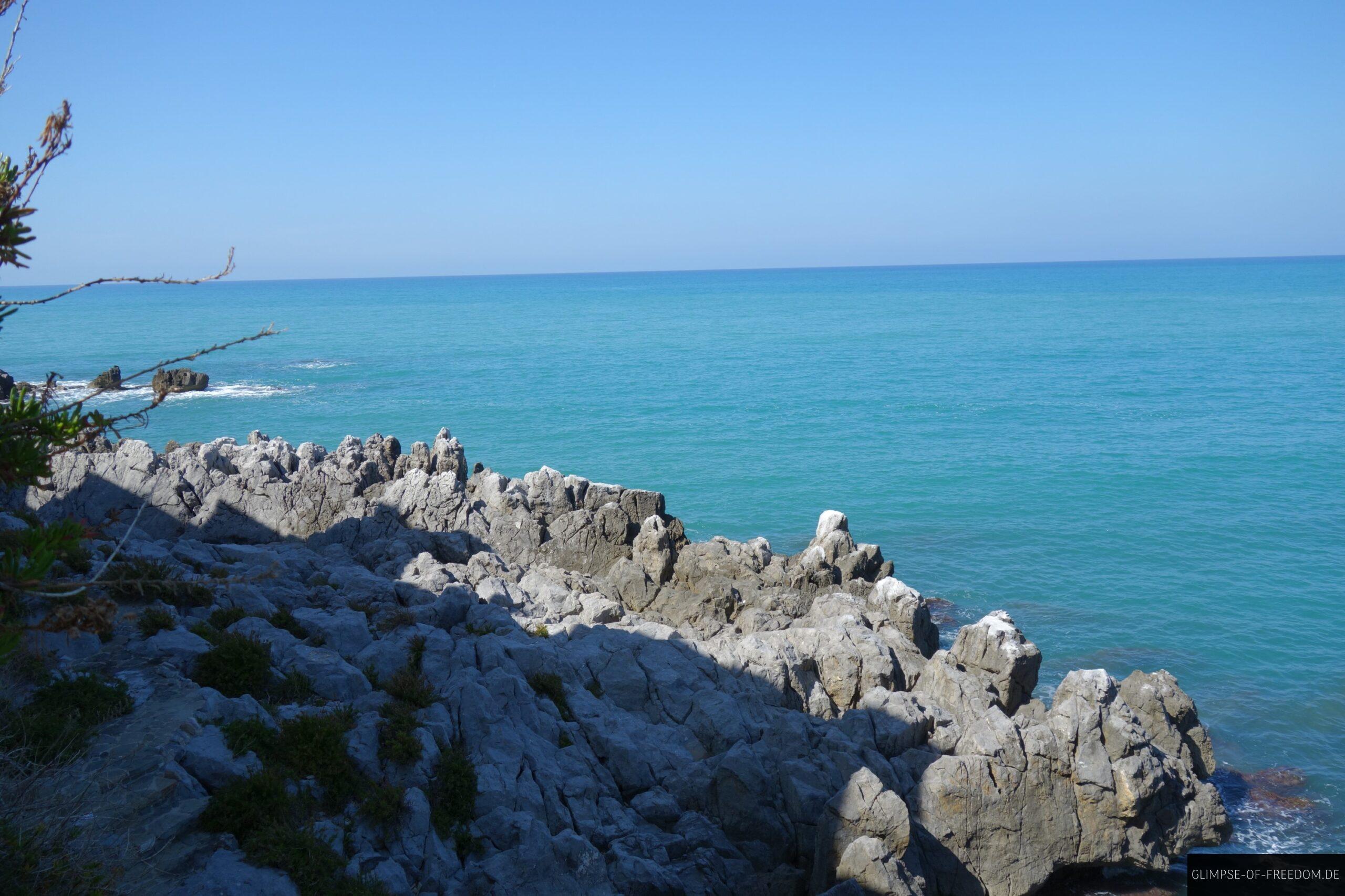 Felsiger Strand nahe Cefalu scaled Felsiger Strand nahe Cefalù