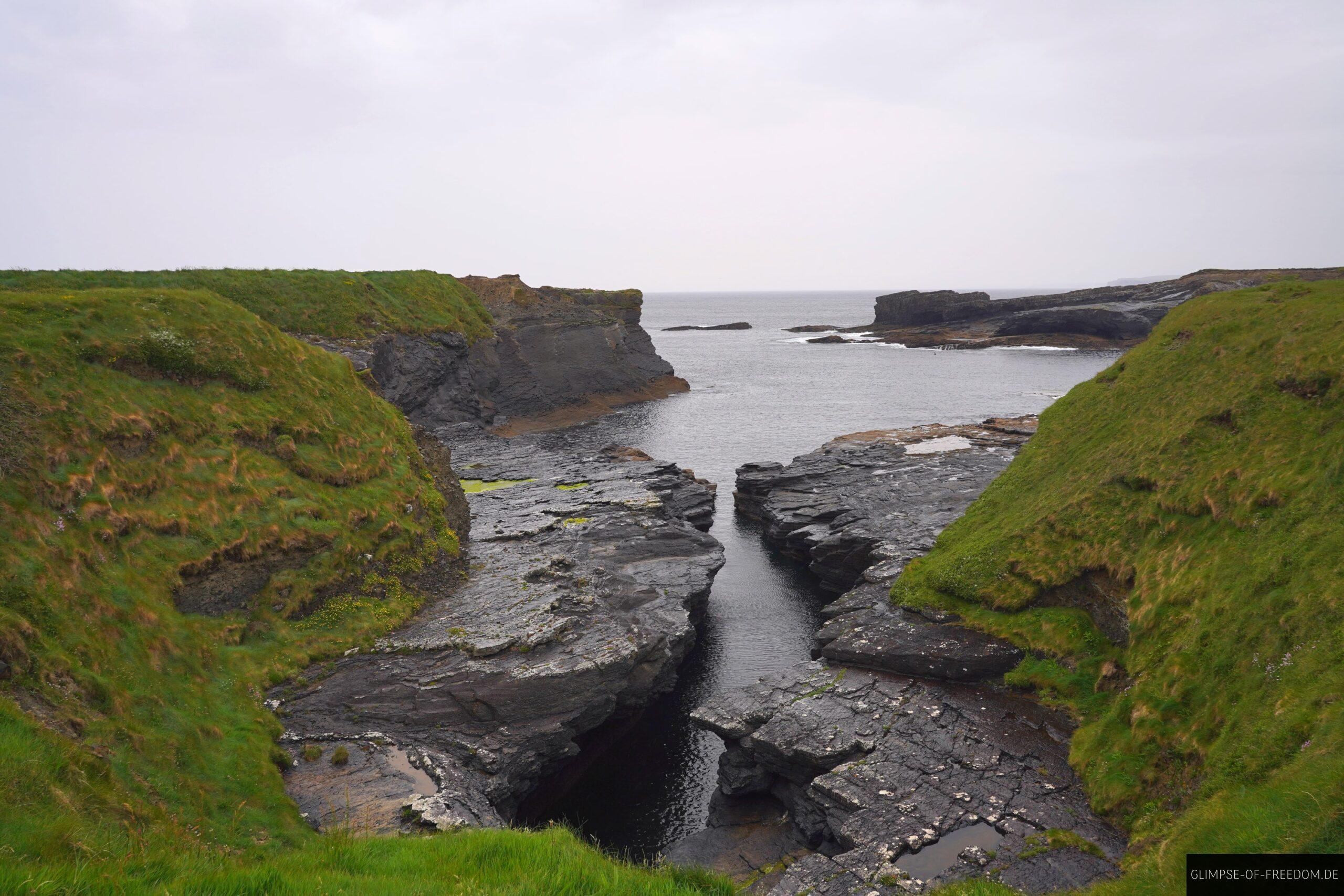 Felsschneise an den Bridges of Ross scaled Felsschneise an den Bridges of Ross