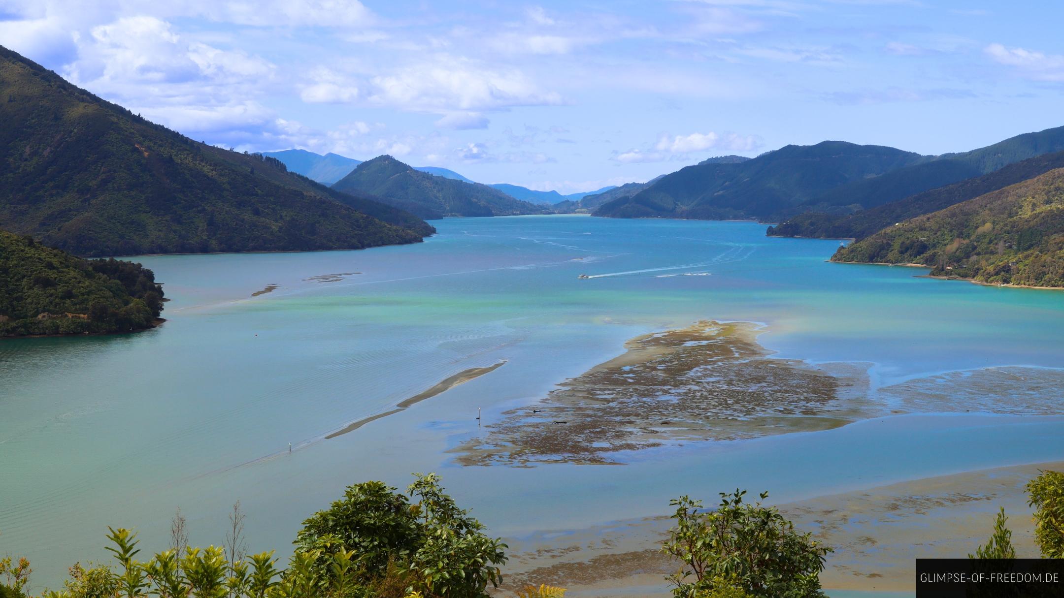 Fjordblick auf der Queen Charlotte Landschaftrsroute Fjordblick auf der Queen Charlotte Landschaftrsroute