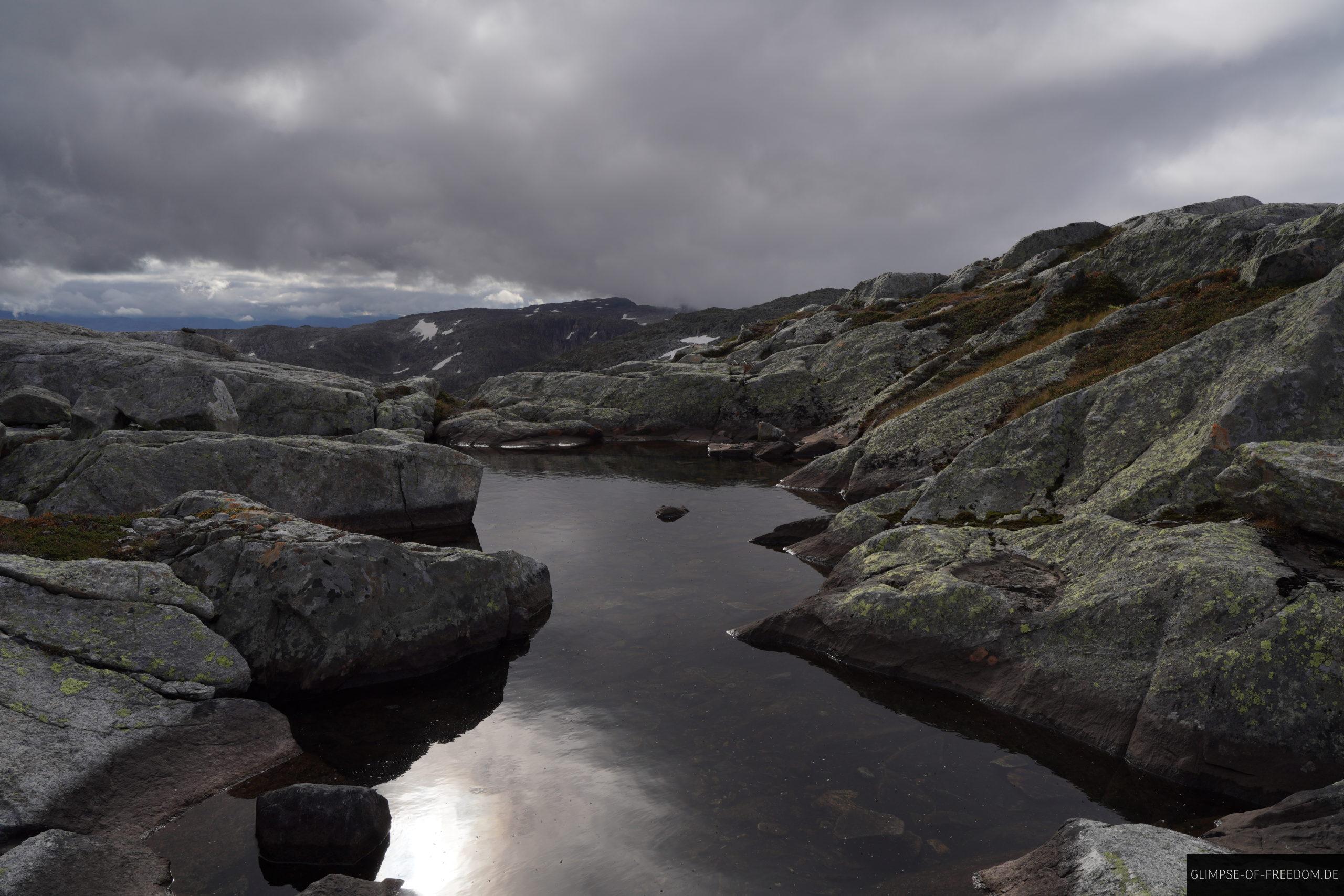 Friedliche Bergseen auf dem Reinanuten scaled Friedliche Bergseen auf dem Reinanuten