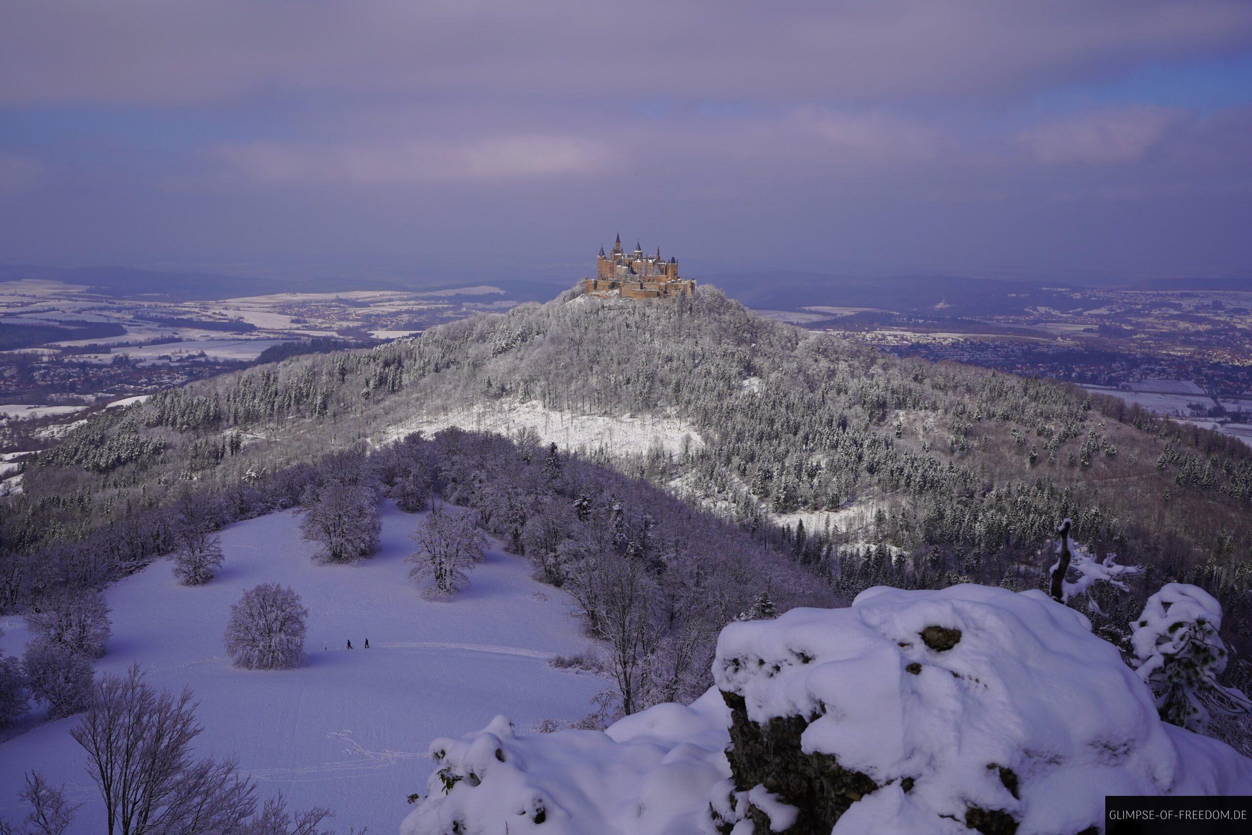 Geniale Aussicht vom Zeller Horn auf die Burg Hohenzollern