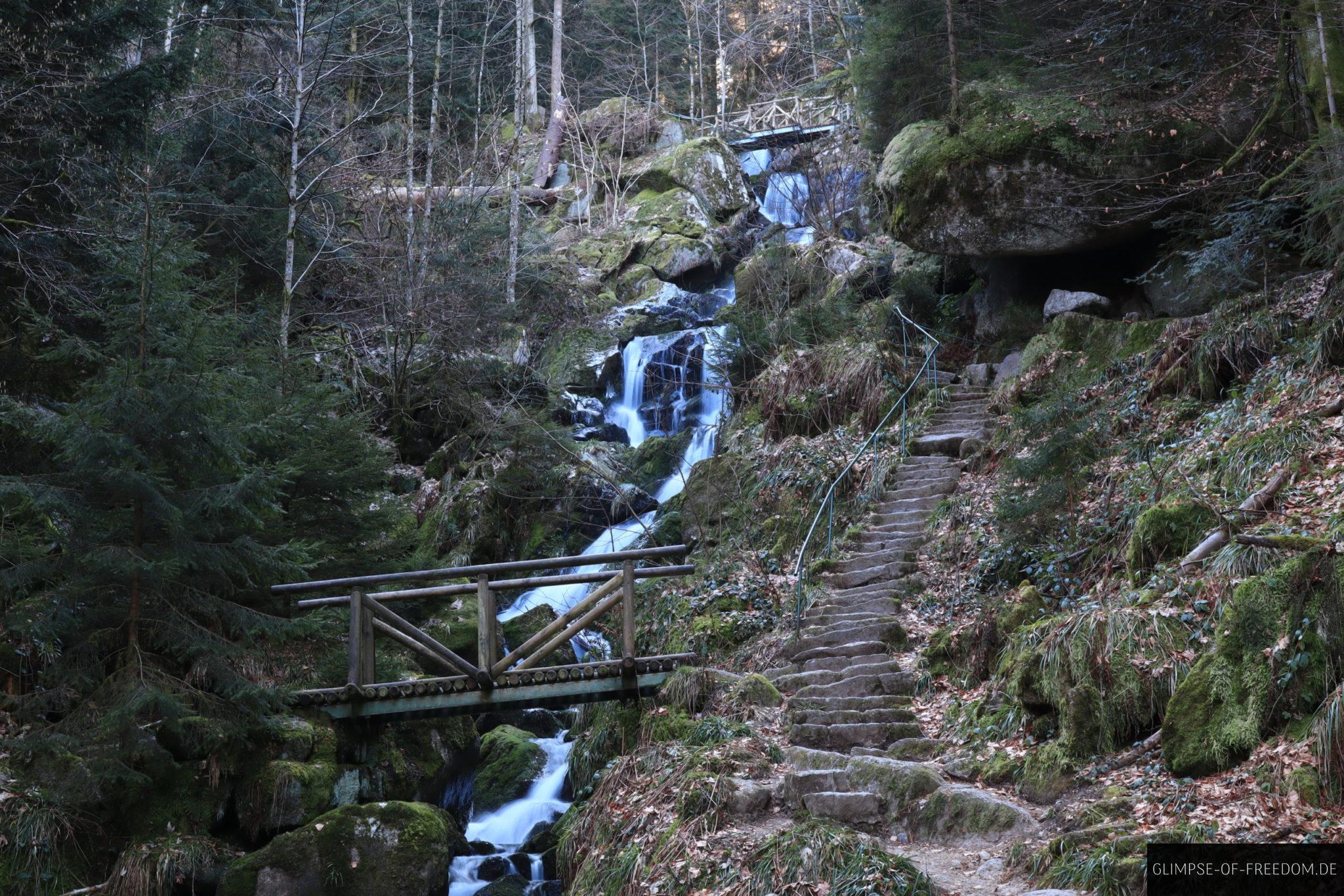 gertelbacher-wasserf-lle-b-hlertal-wanderung-am-wasserfall