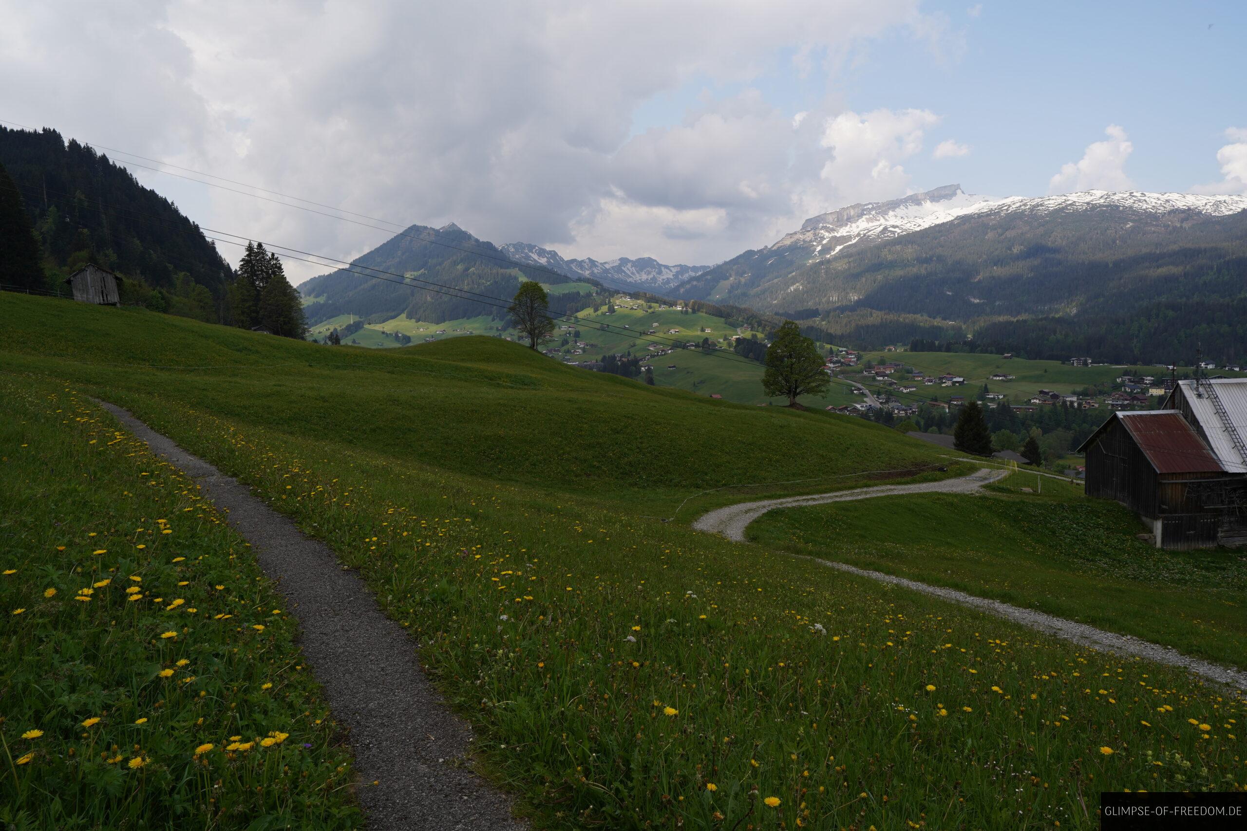 Hirschegg Wanderung Kleinwalsertal scaled Hirschegg Wanderung Kleinwalsertal