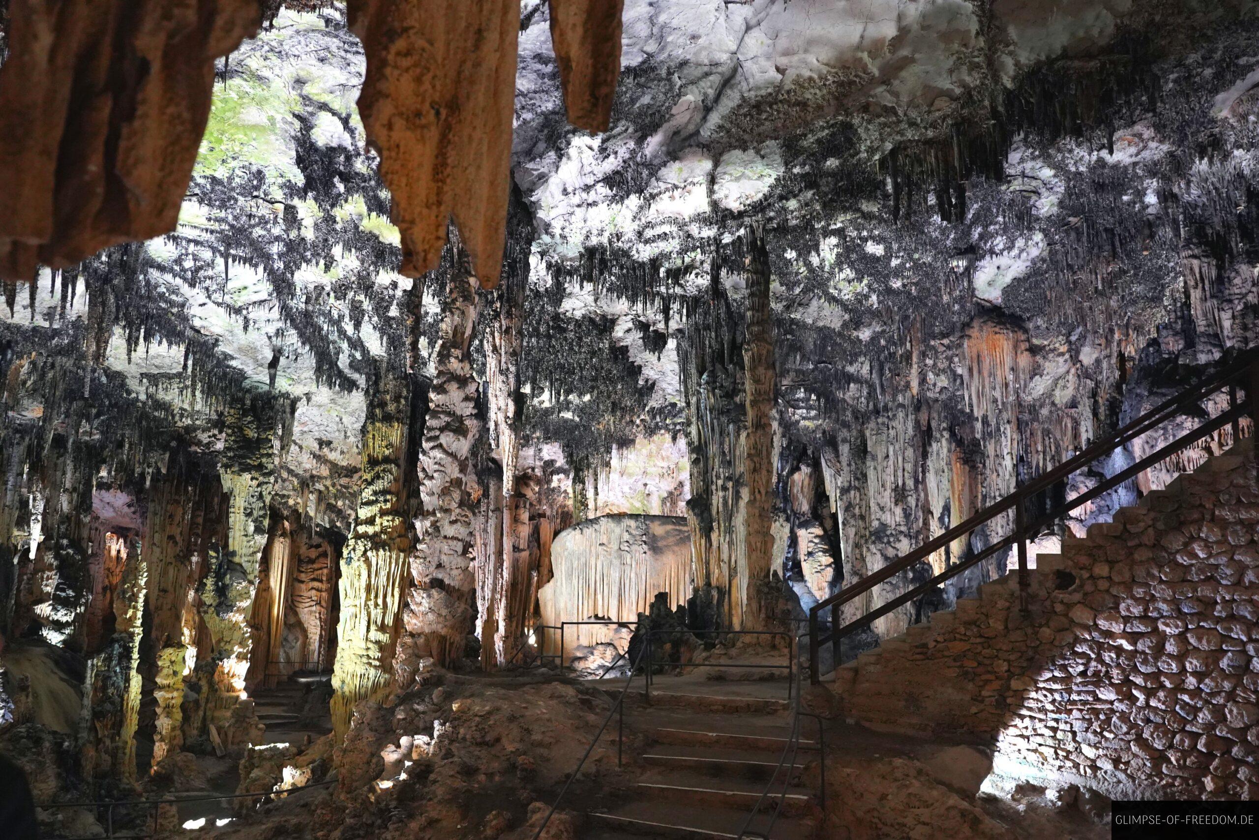 Hoehlen von Arta Vorhalle Vestibuel scaled Höhlen von Artà Vorhalle Vestibül