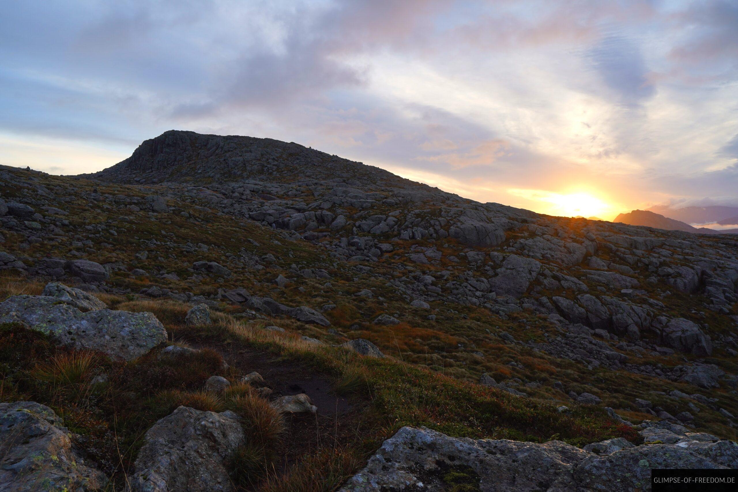 Hornelen Tour am Morgen scaled Hornelen Tour am Morgen