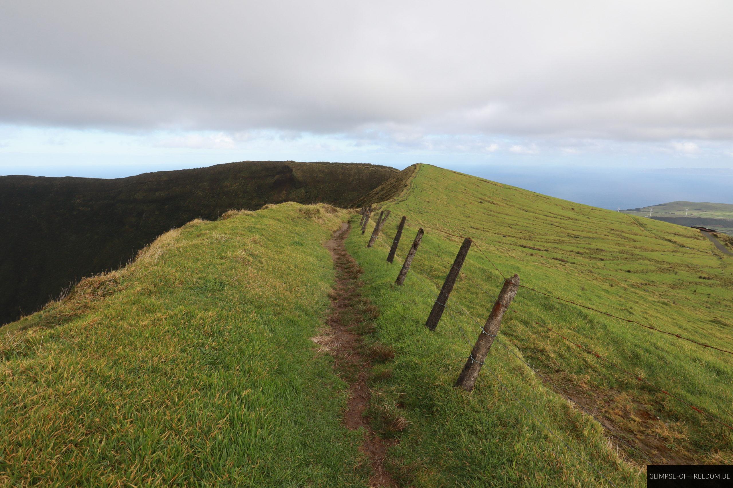 Idyllische Caldeira Wanderung scaled Idyllische Caldeira Wanderung