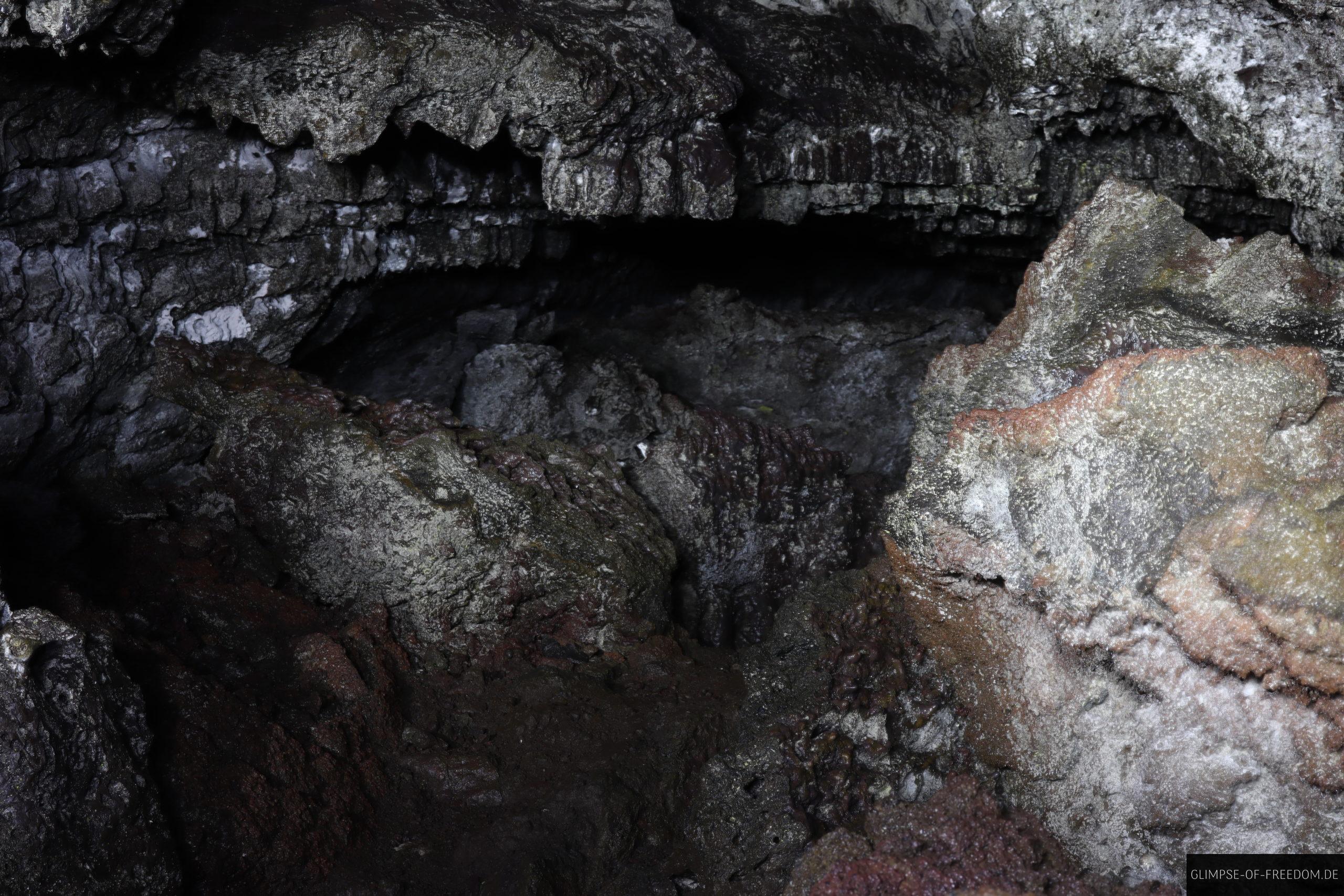 Im Innern der Furna de Frei Matias scaled Im Innern der Furna de Frei Matias