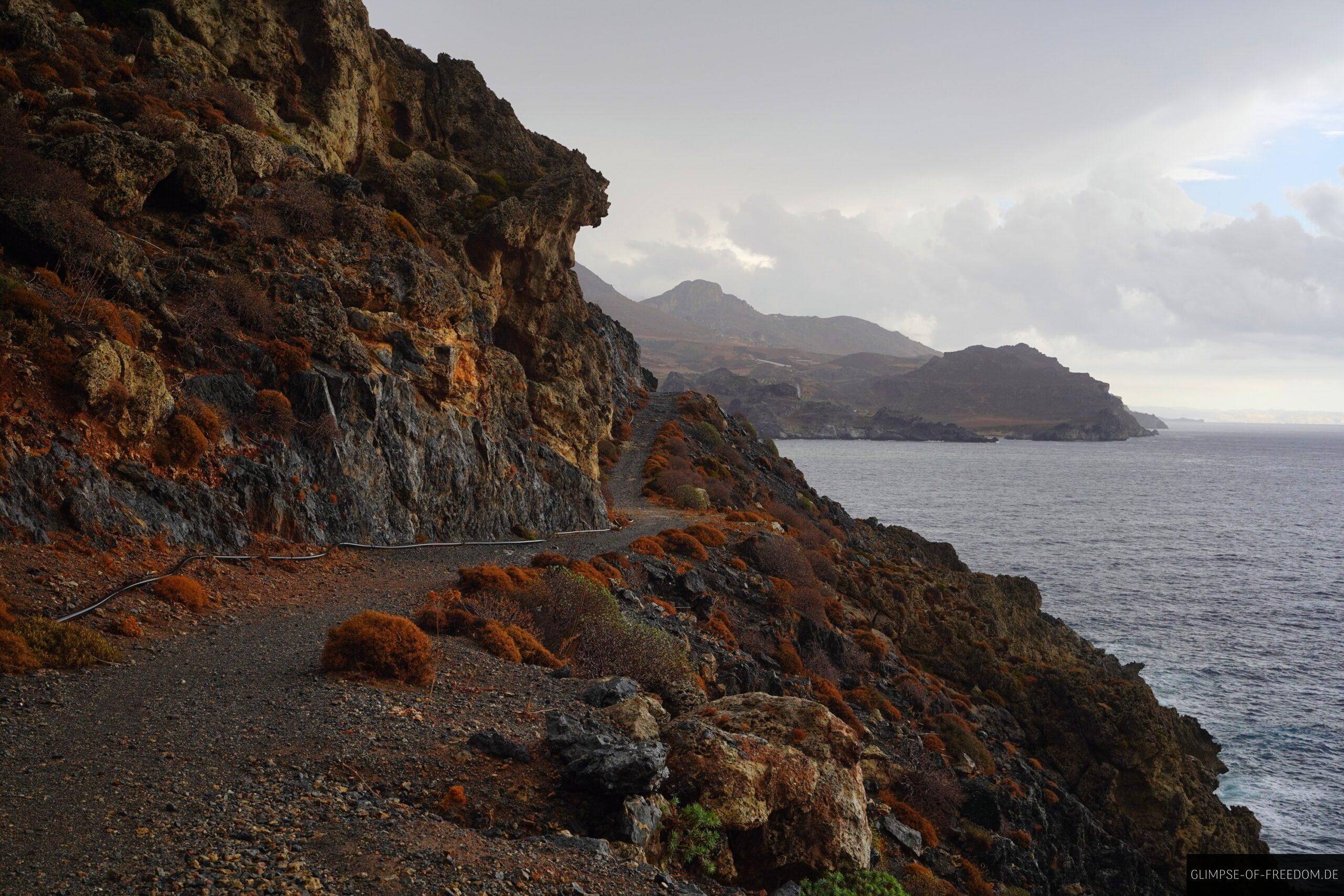 Kap Kako Mouri Kuestenwanderung scaled Kap Kako Mouri Küstenwanderung