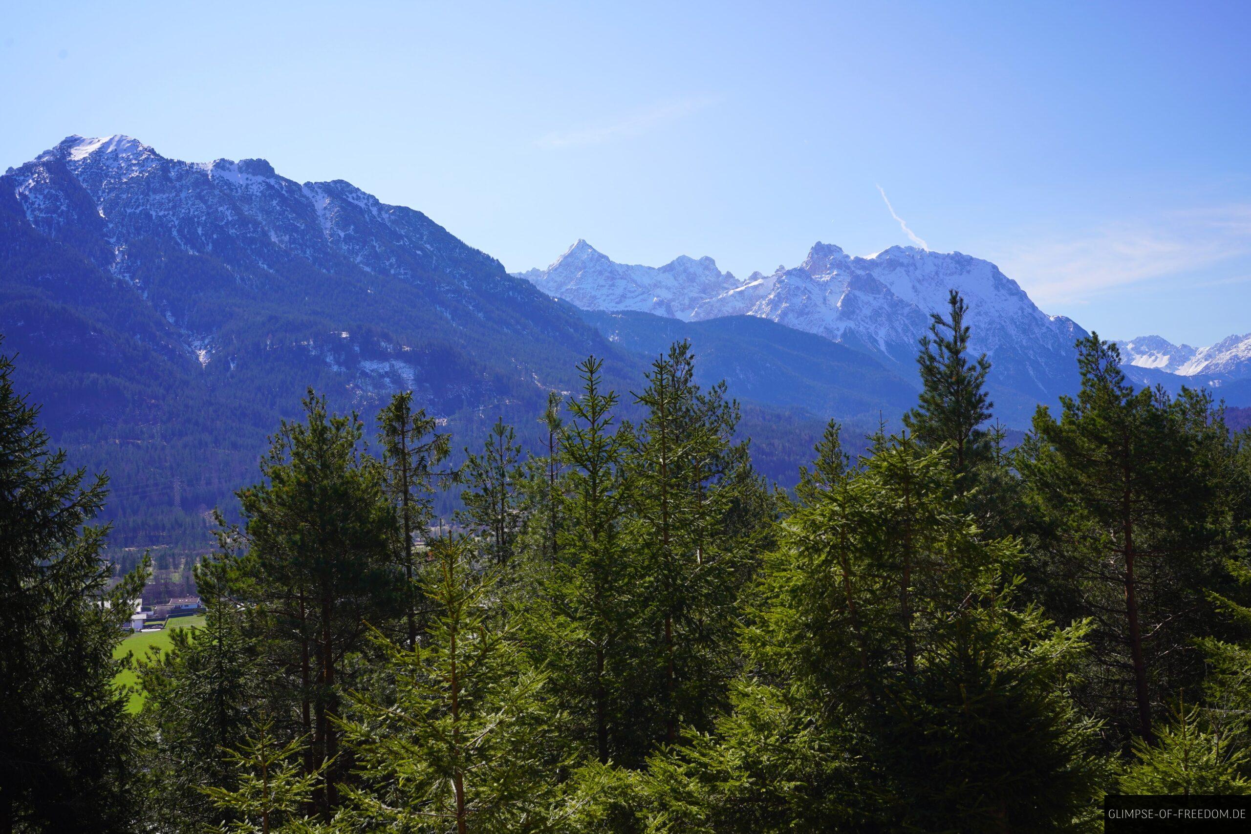 Karwendellblick am Anfang der Krepelschrofen Tour scaled Karwendellblick am Anfang der Krepelschrofen Tour