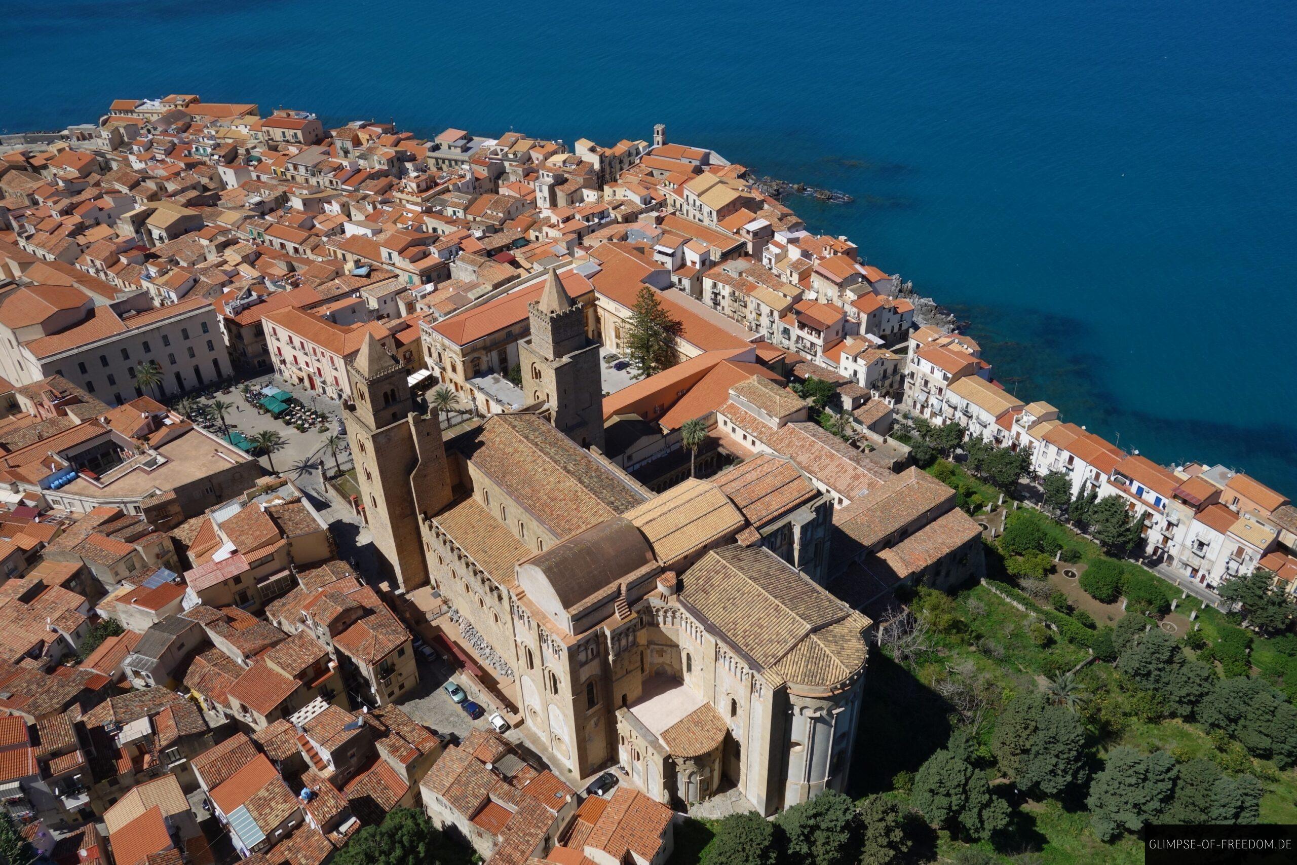 Kathedrale Von Cefalu von oben scaled Kathedrale Von Cefalù von oben