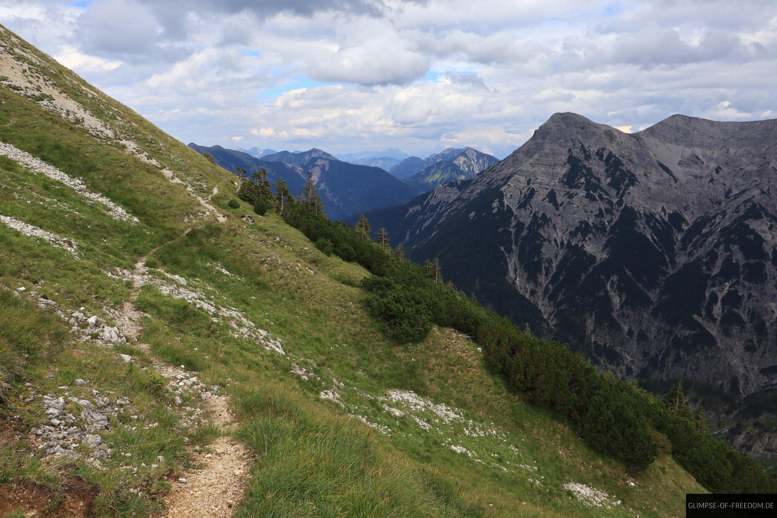 Kreuzspitze wandern scaled Kreuzspitze wandern