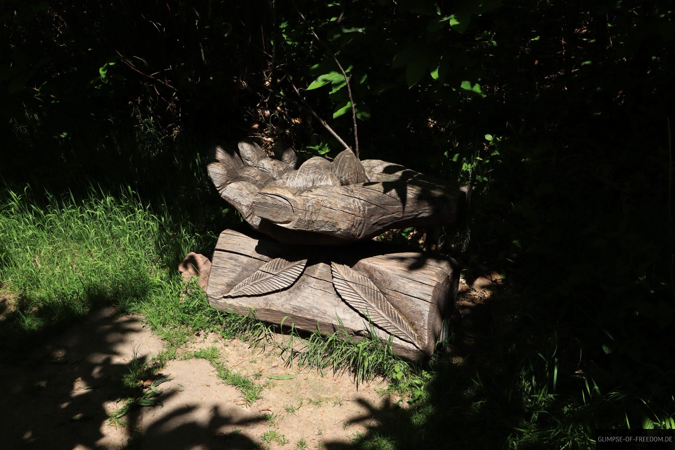 Kunst auf dem Esskastanienlehrpfad scaled Kunst auf dem Esskastanienlehrpfad