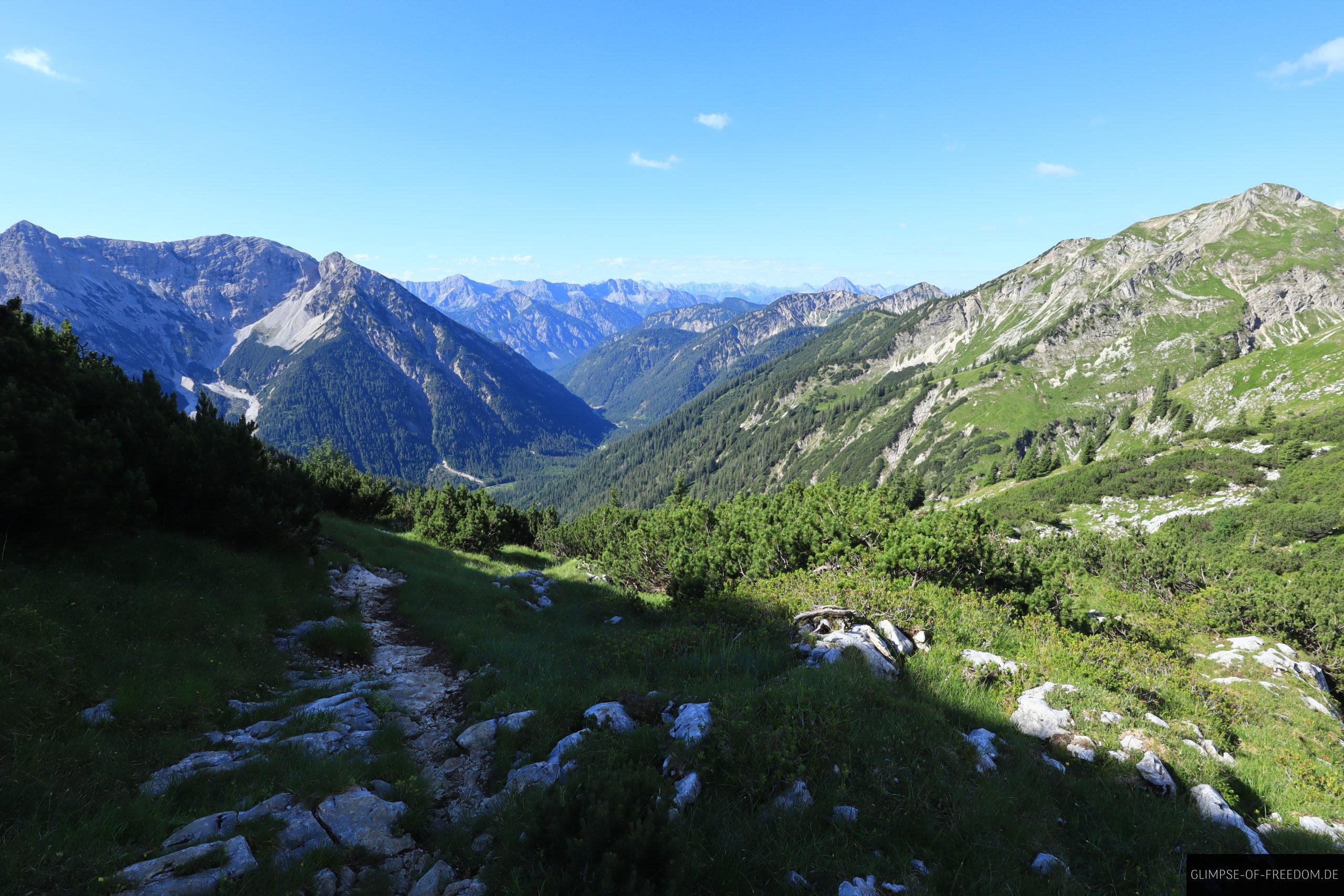 Licht und Schatten auf der Wanderung zur Hochplatte scaled Licht und Schatten auf der Wanderung zur Hochplatte