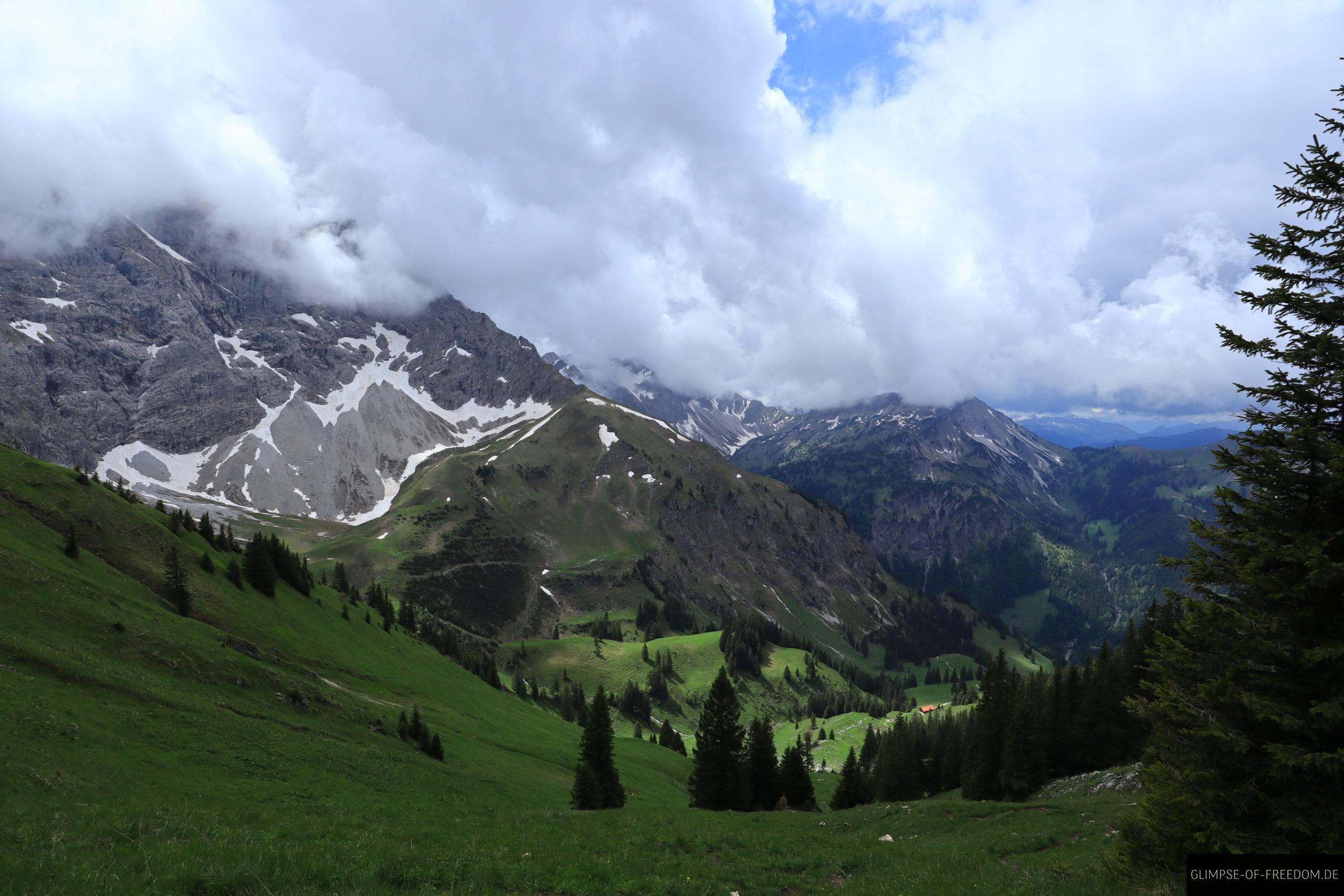 Lichtspiele auf dem Rotspitze Rundweg scaled Lichtspiele auf dem Rotspitze Rundweg