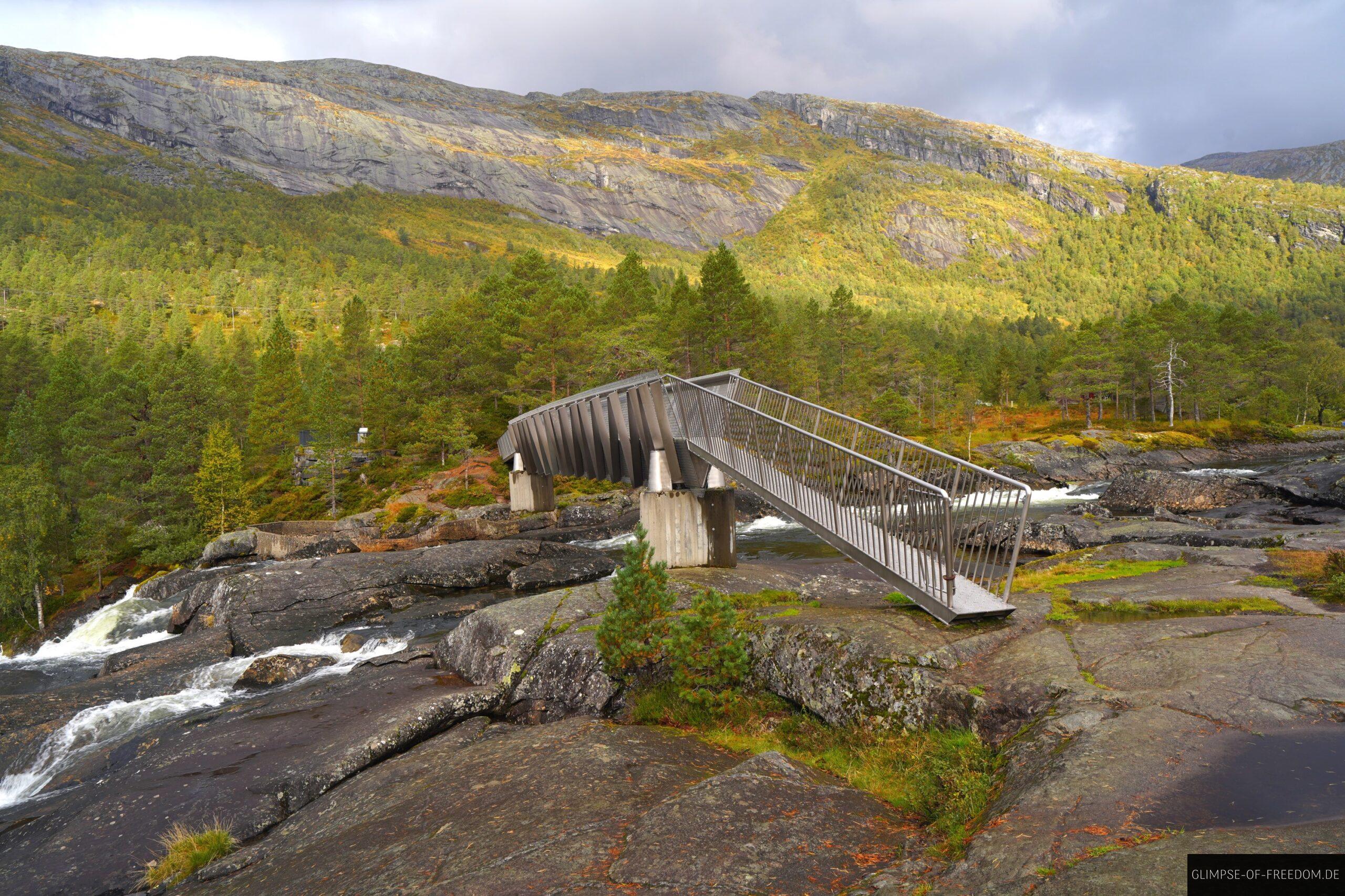 Likholefossen Bruecke scaled Likholefossen Brücke