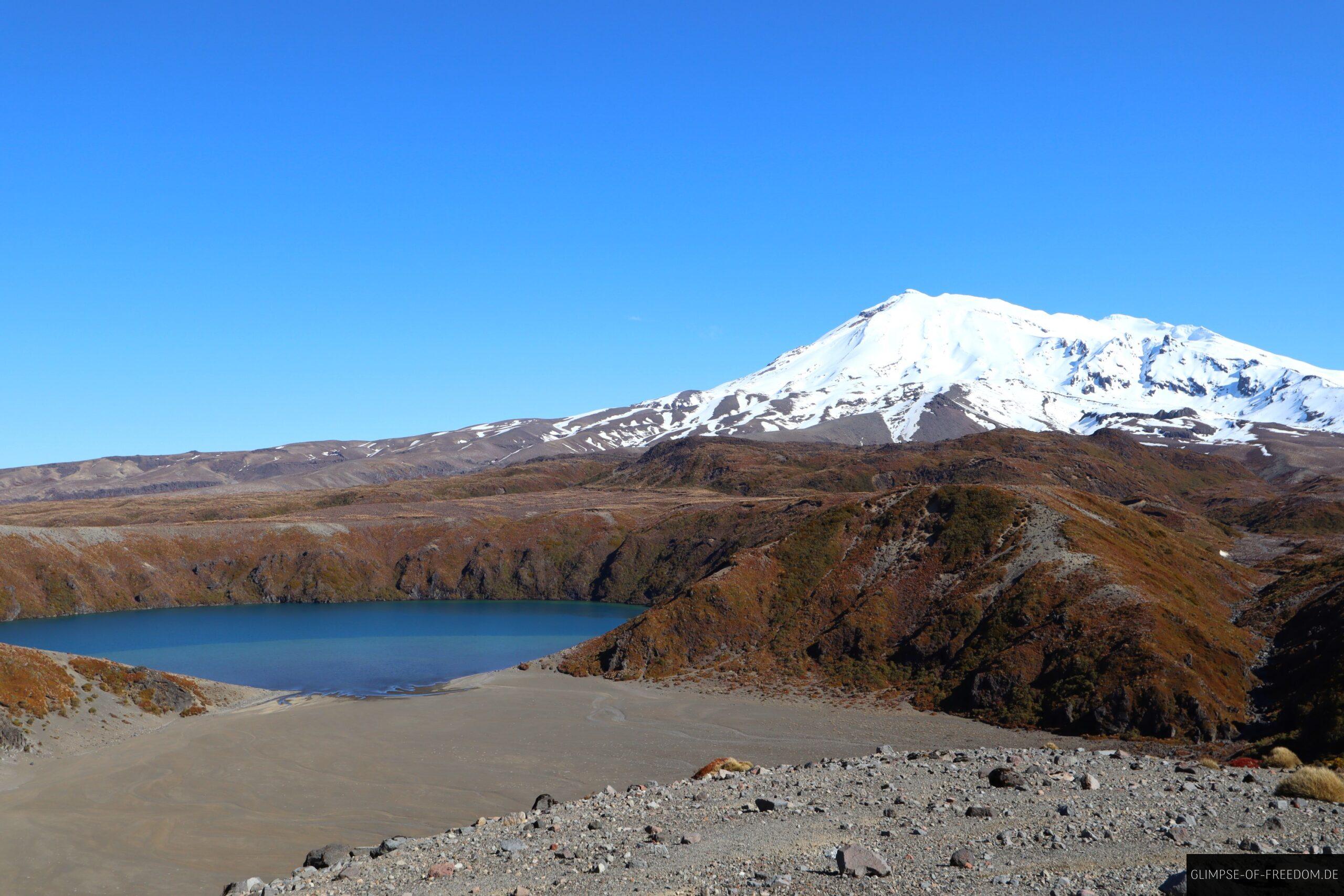 Lower Tama Lake am Mount Ruapehu scaled Lower Tama Lake am Mount Ruapehu