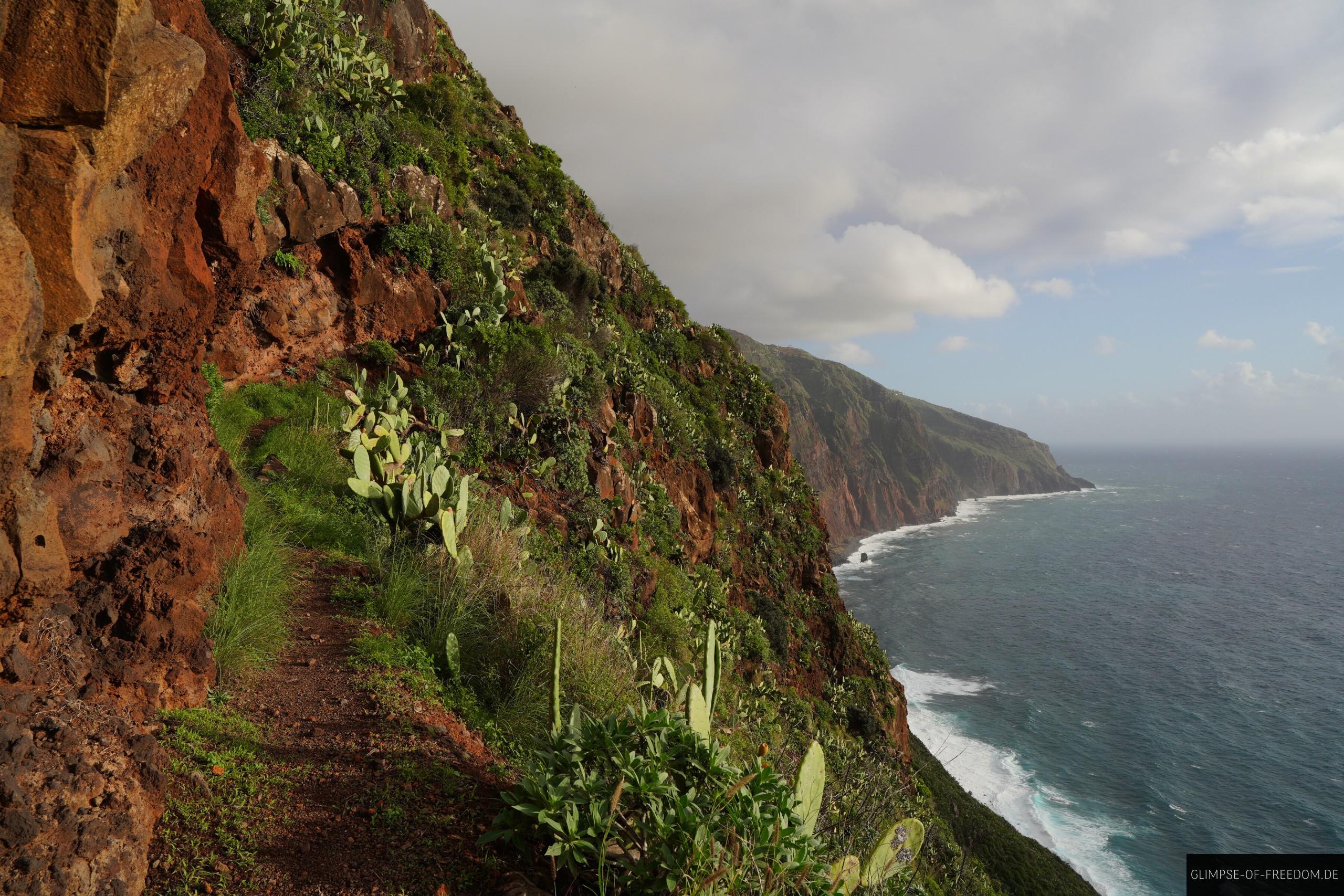 Madeira Küstenwanderung auf idyllischem Weg