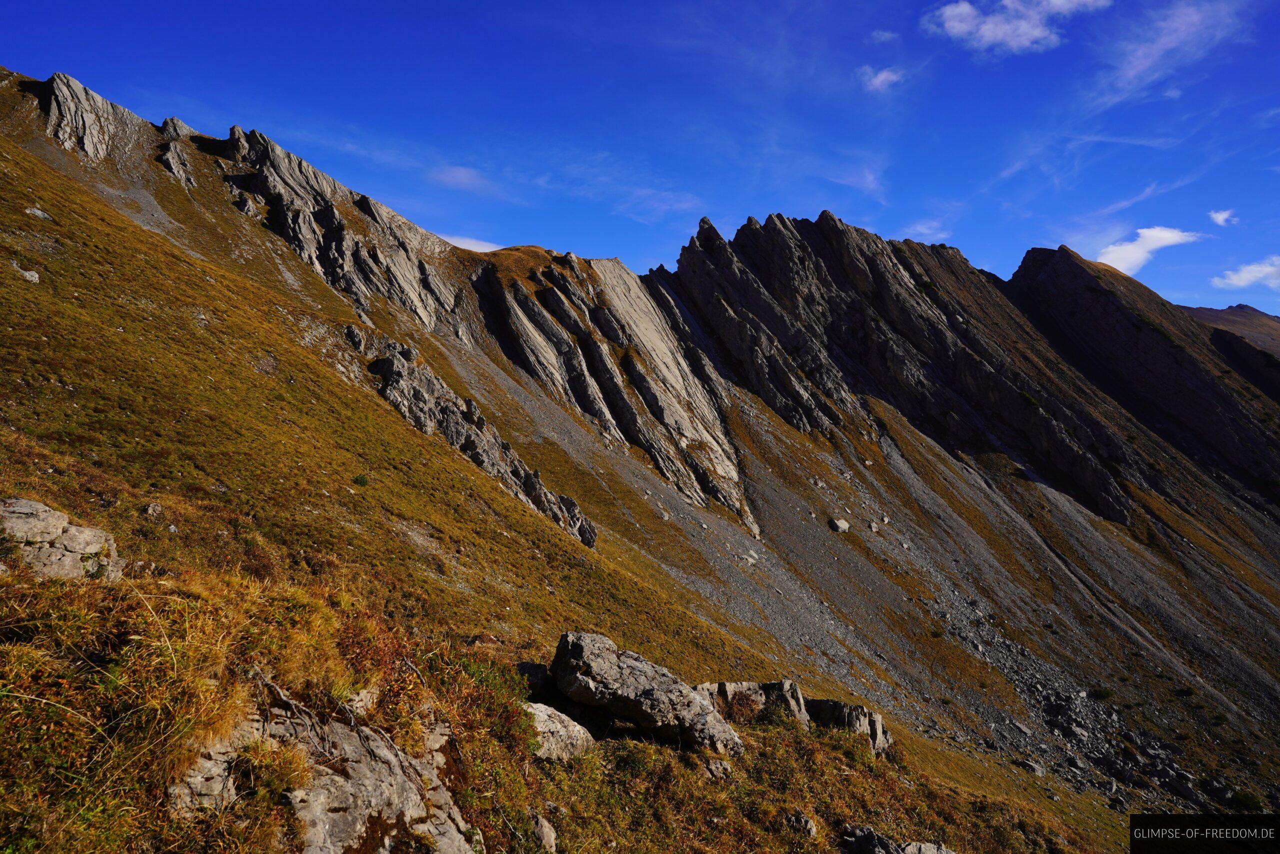 Markanter Bergkamm am Roten Stein scaled Markanter Bergkamm am Roten Stein