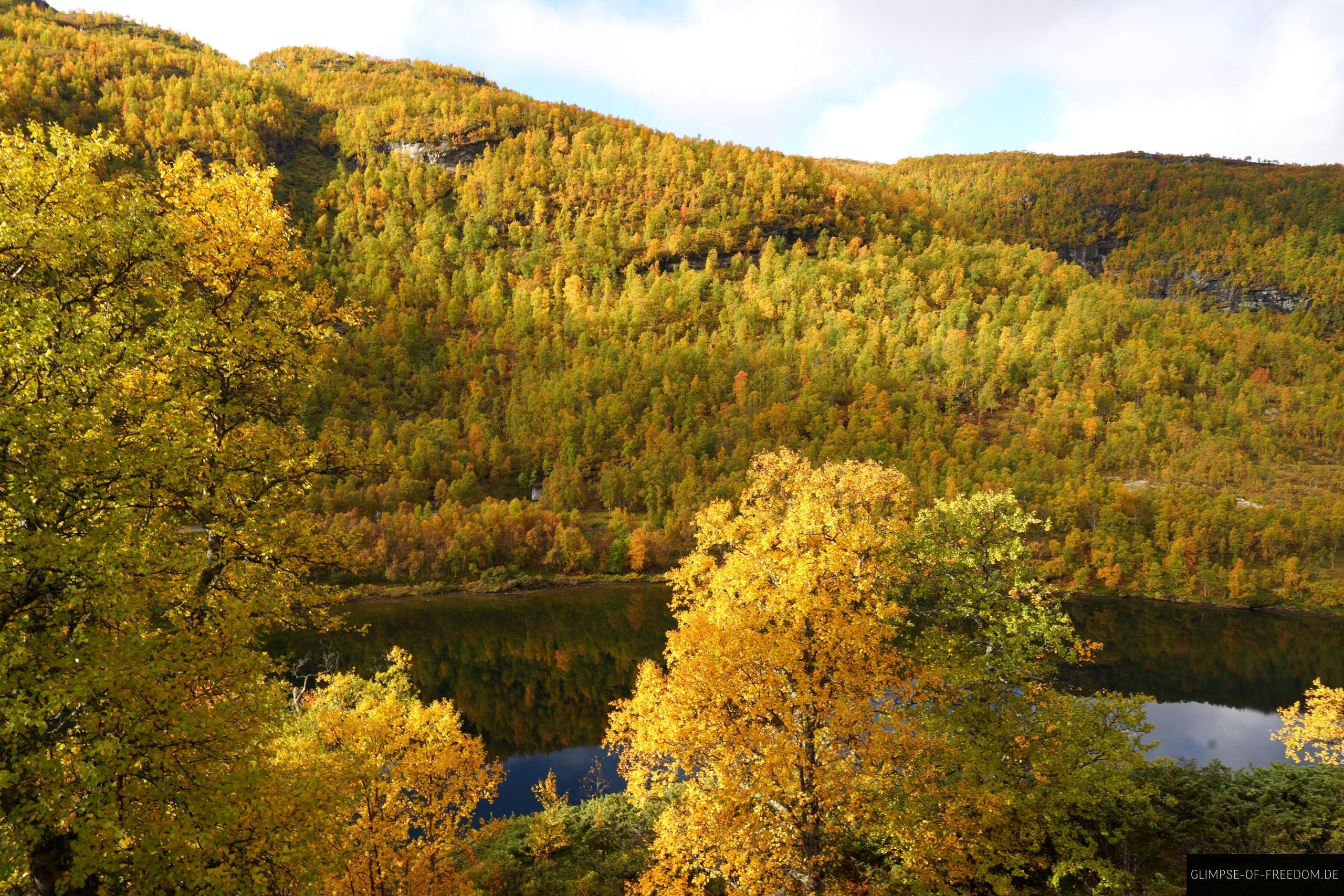 Nesbovatnet im Herbst Nesbovatnet im Herbst