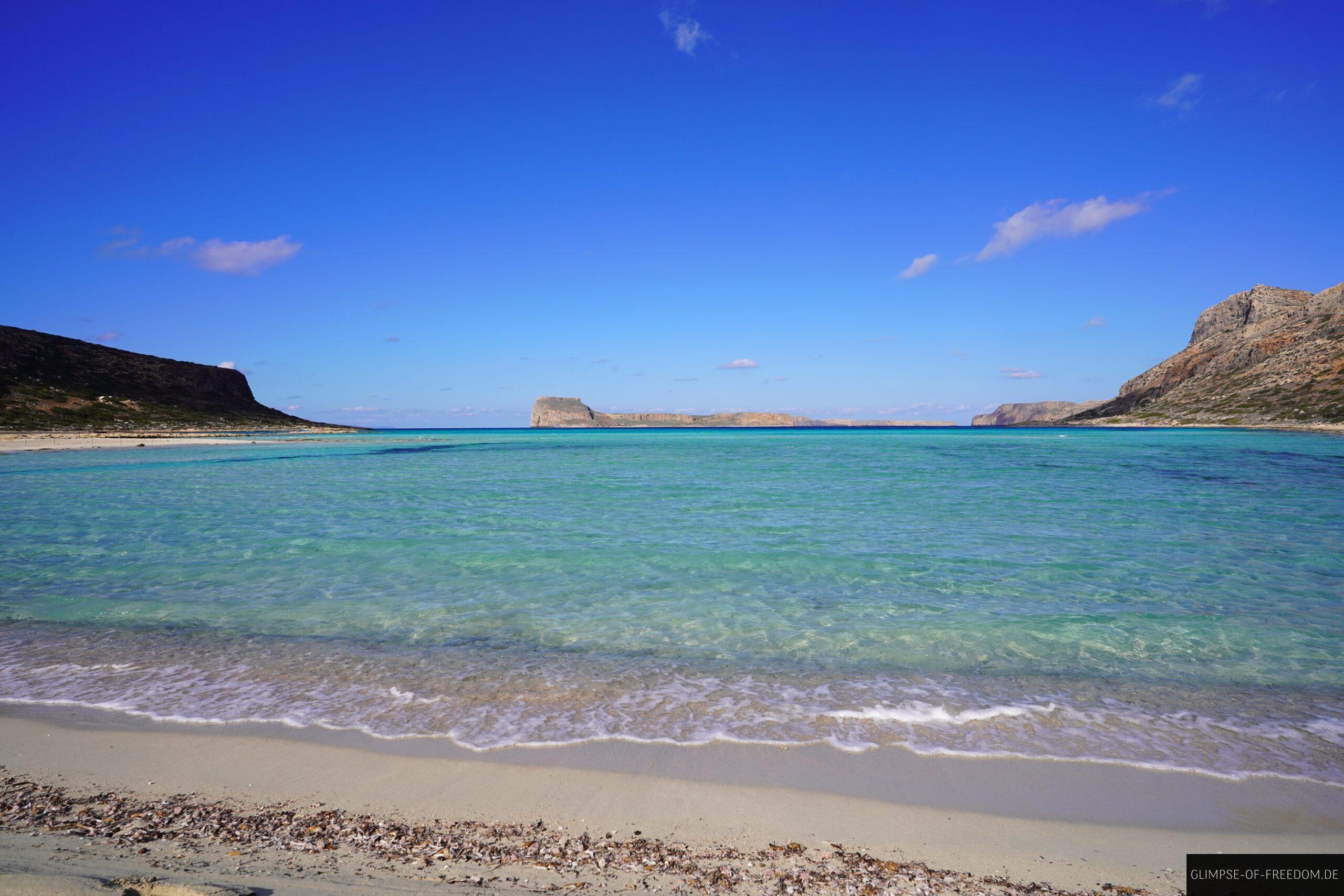 Paradiesische sanfte Wellen am Balos Beach scaled Paradiesische sanfte Wellen am Balos Beach
