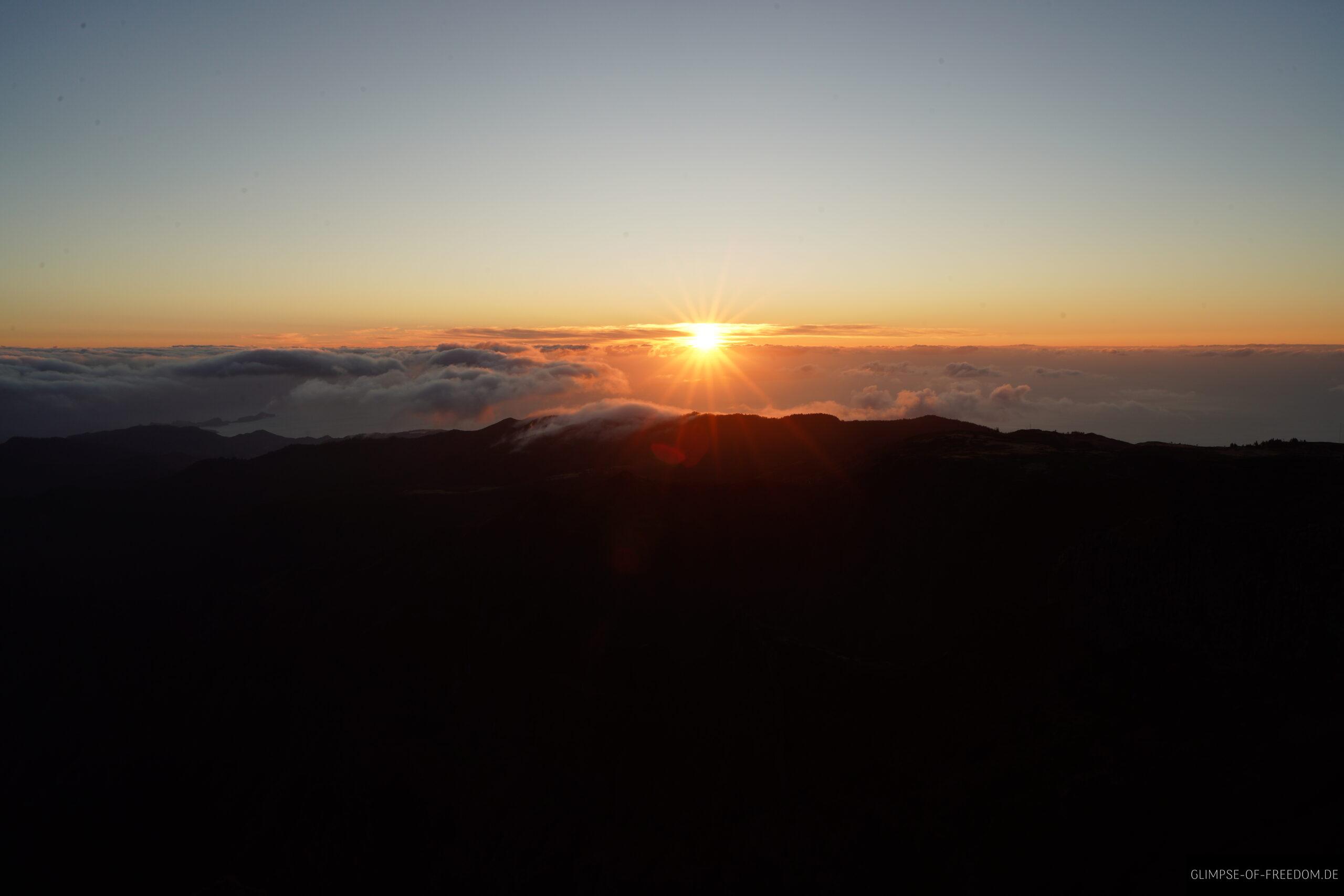 Pico do Arieiro Sonnenaufgang scaled Pico do Arieiro Sonnenaufgang