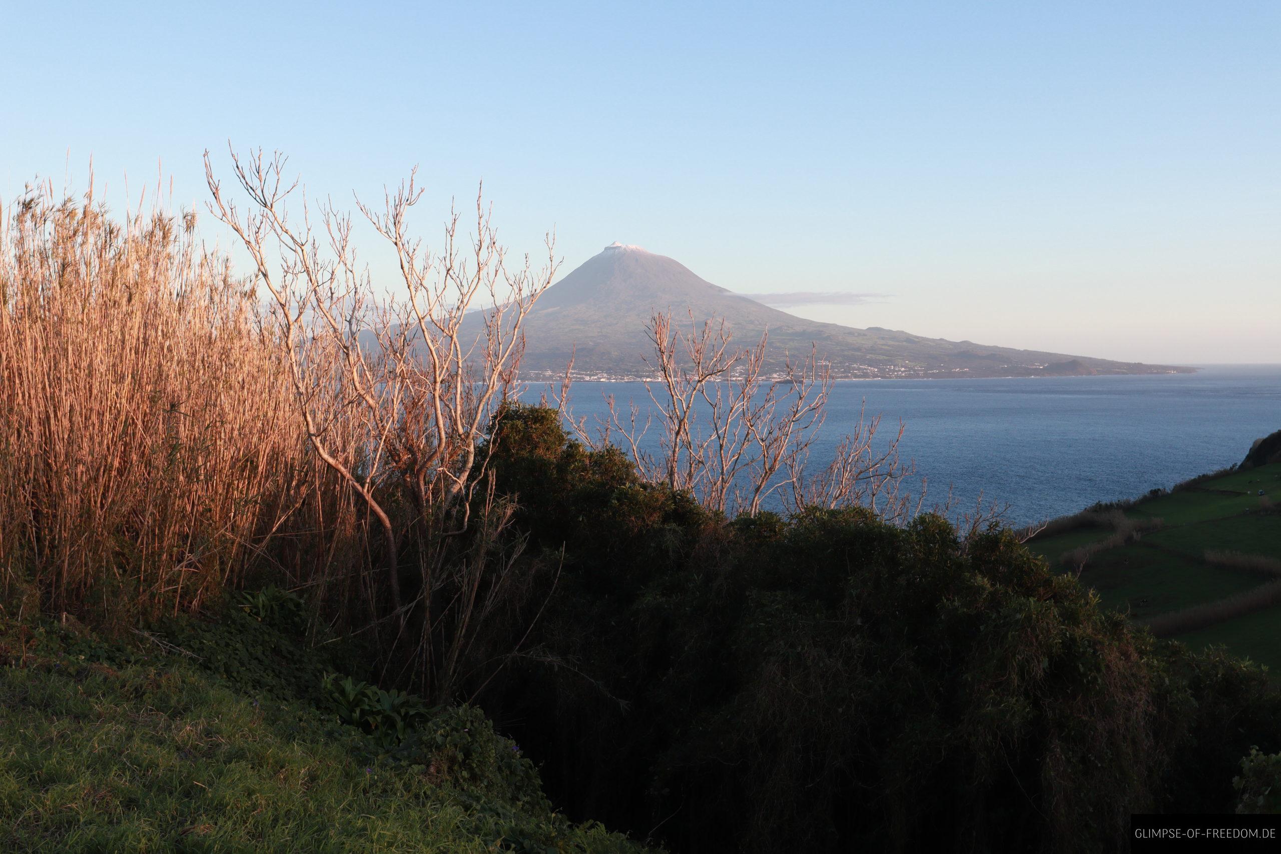 Pico in der Ferne scaled Pico in der Ferne